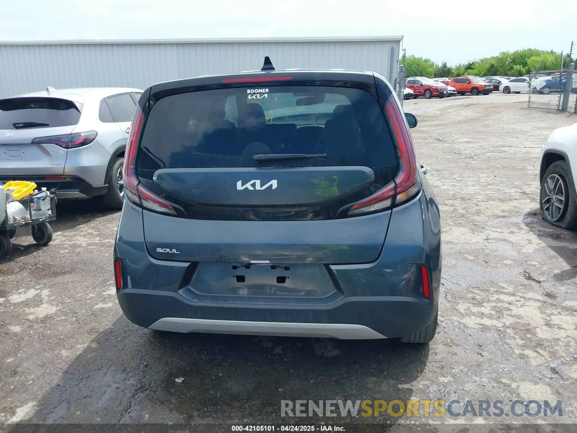 16 fotografías del automóvil dañado KNDJ23AU5P7197606 KIA SOUL 2023