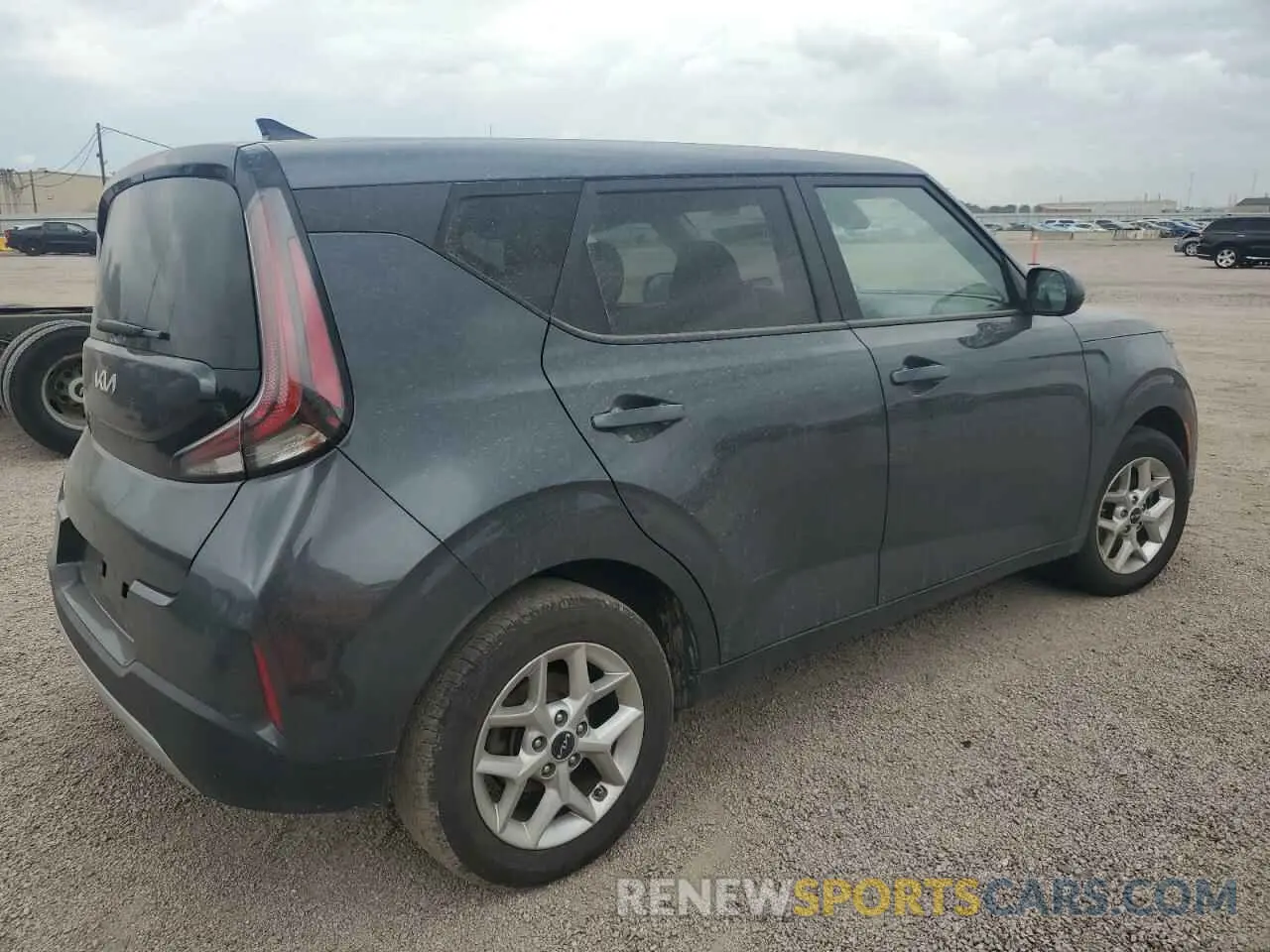 3 fotografías del automóvil dañado KNDJ23AU5P7198206 KIA SOUL 2023
