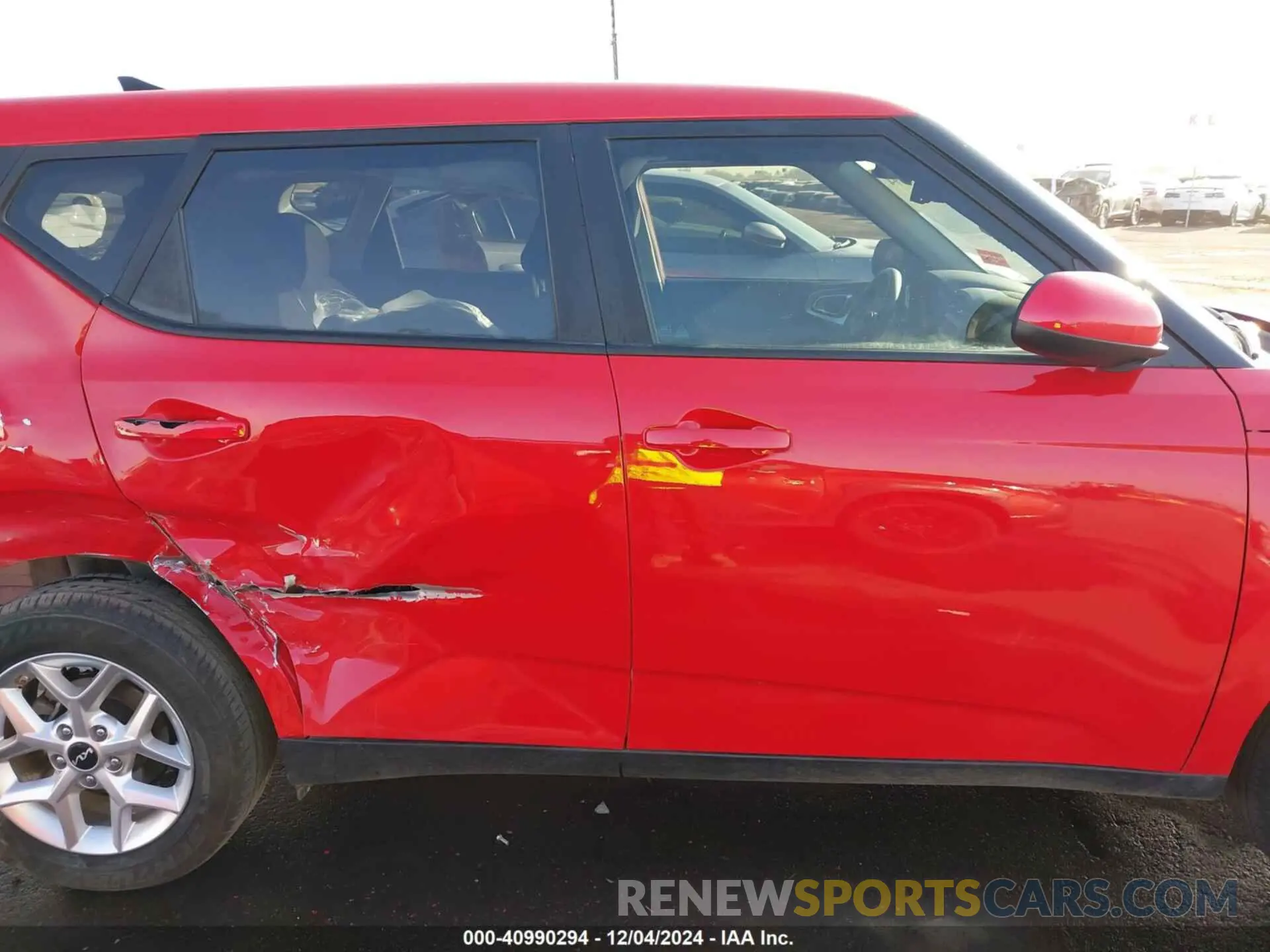 14 fotografías del automóvil dañado KNDJ23AU5P7205414 KIA SOUL 2023