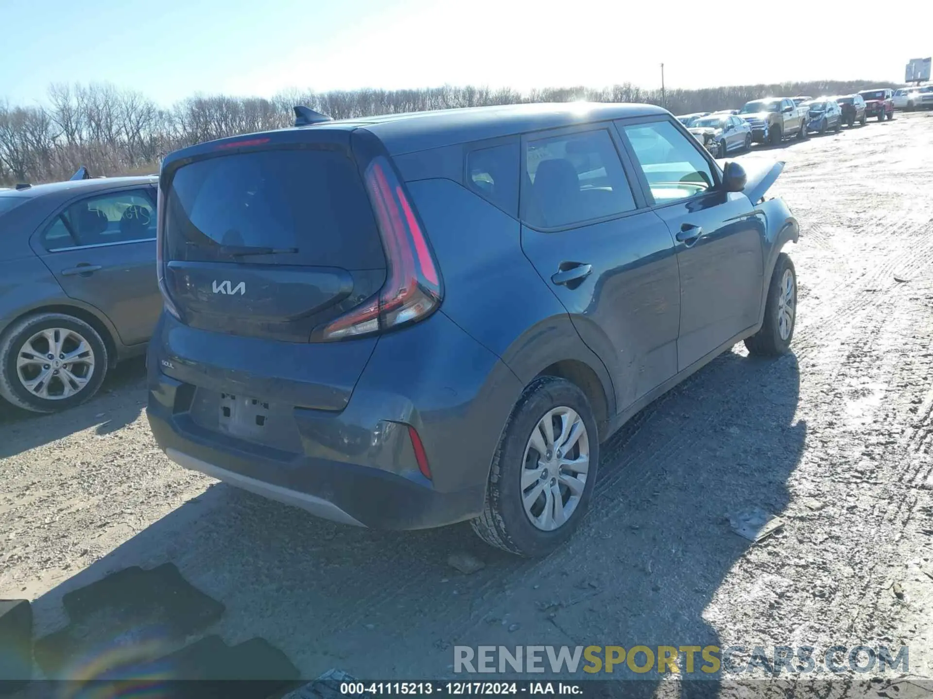 4 fotografías del automóvil dañado KNDJ23AU6P7187523 KIA SOUL 2023