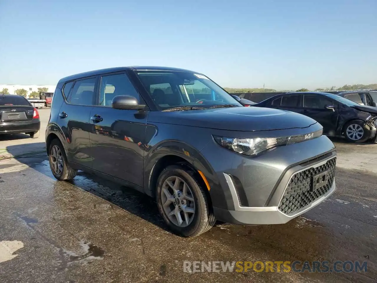4 fotografías del automóvil dañado KNDJ23AU6P7198831 KIA SOUL 2023