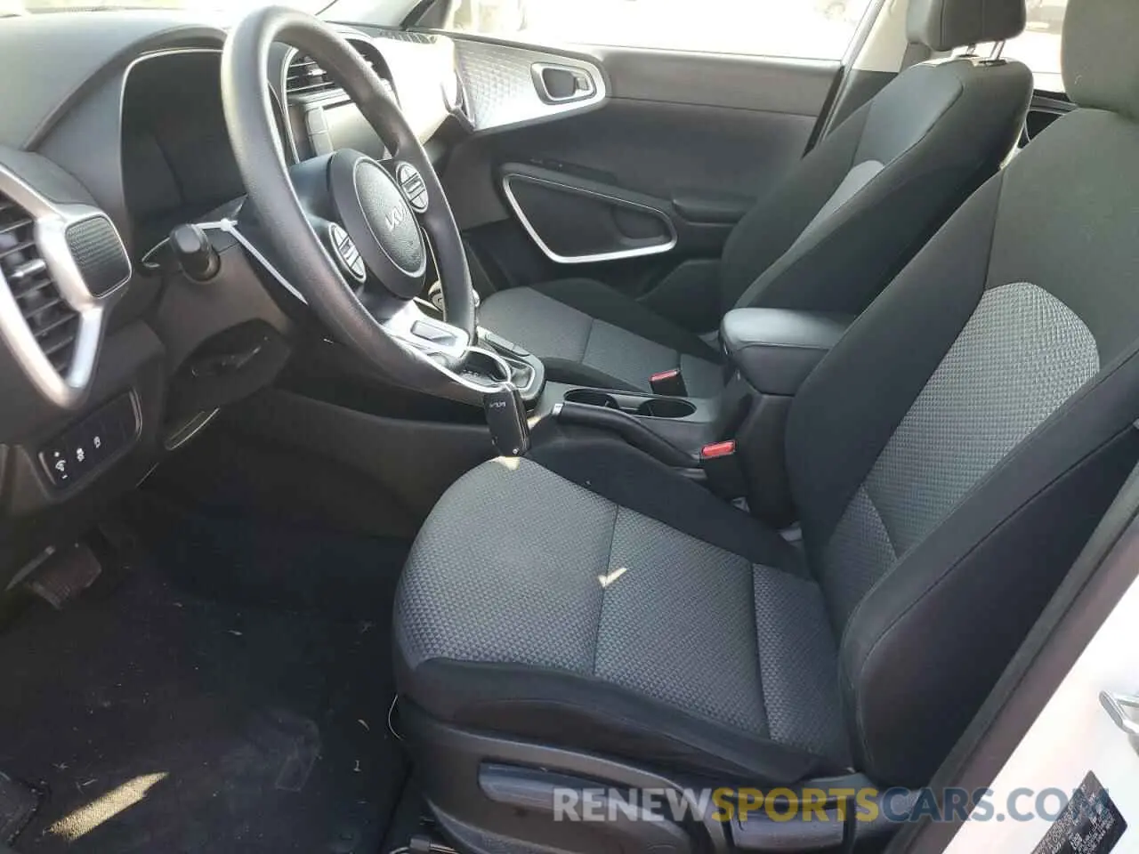 7 fotografías del automóvil dañado KNDJ23AU6P7844823 KIA SOUL 2023