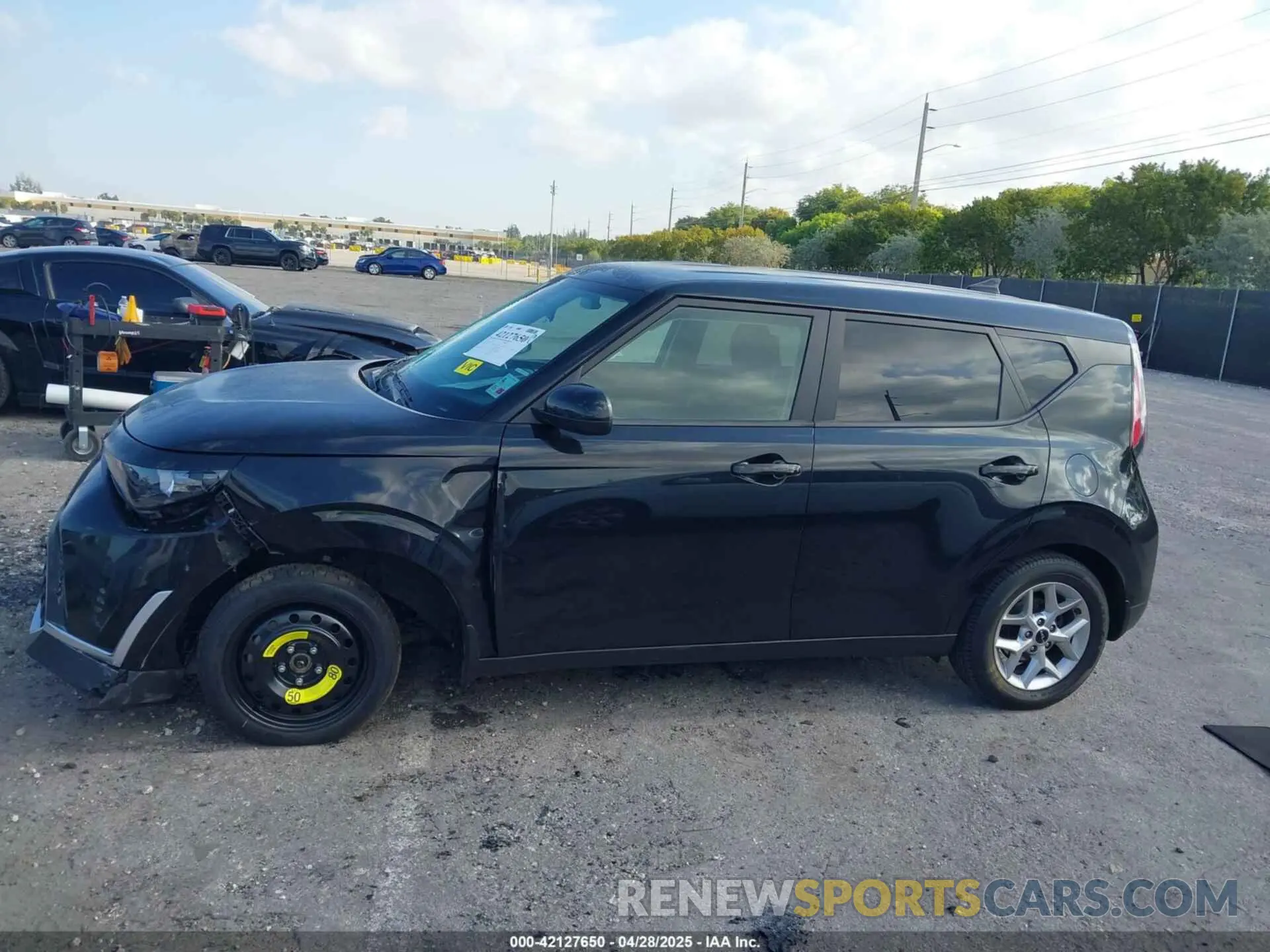 15 fotografías del automóvil dañado KNDJ23AU6P7873951 KIA SOUL 2023
