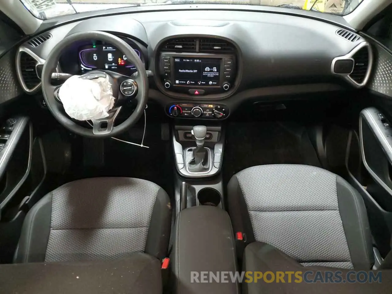 8 fotografías del automóvil dañado KNDJ23AU6P7878177 KIA SOUL 2023