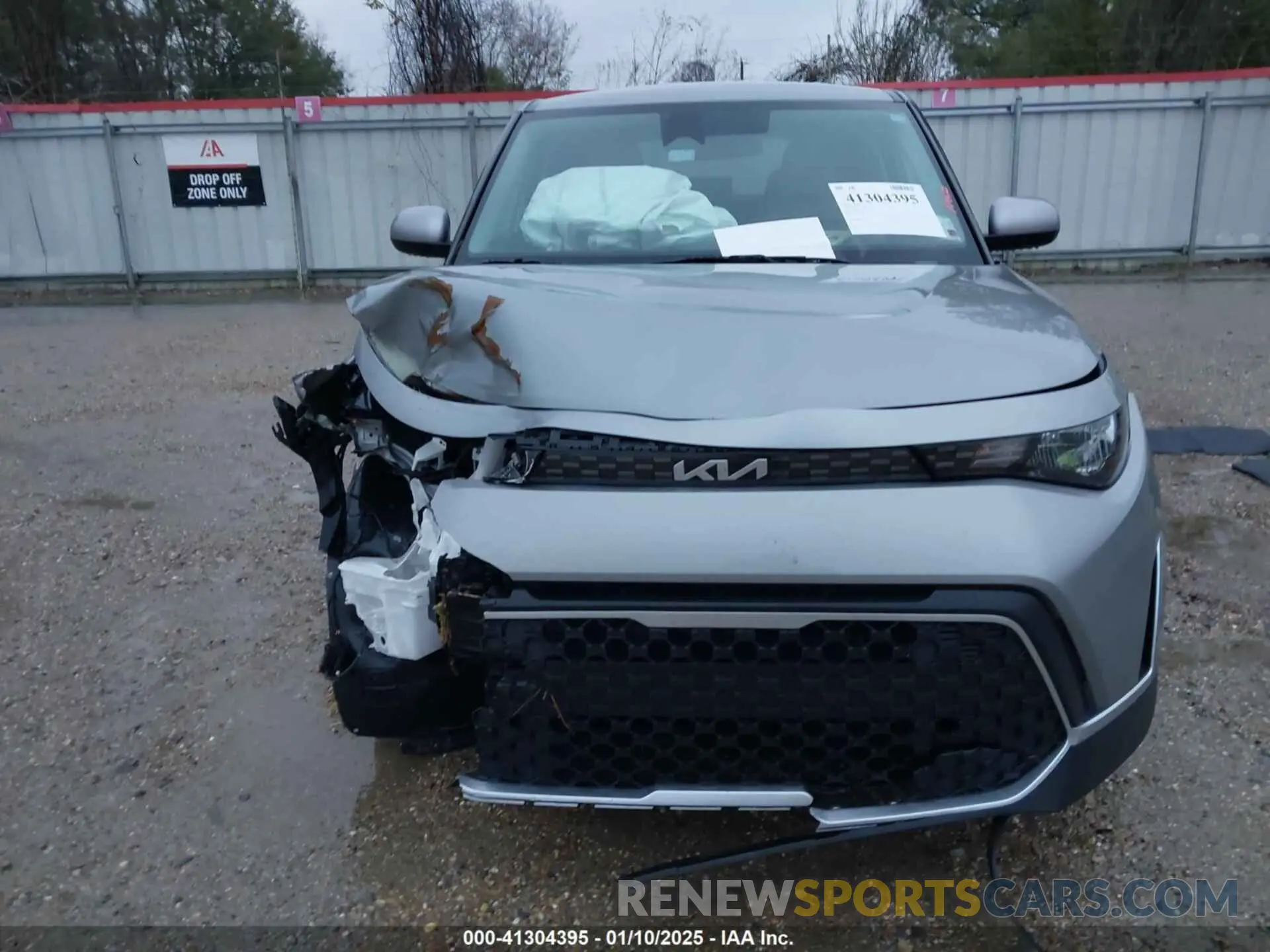 12 fotografías del automóvil dañado KNDJ23AU6P7883878 KIA SOUL 2023