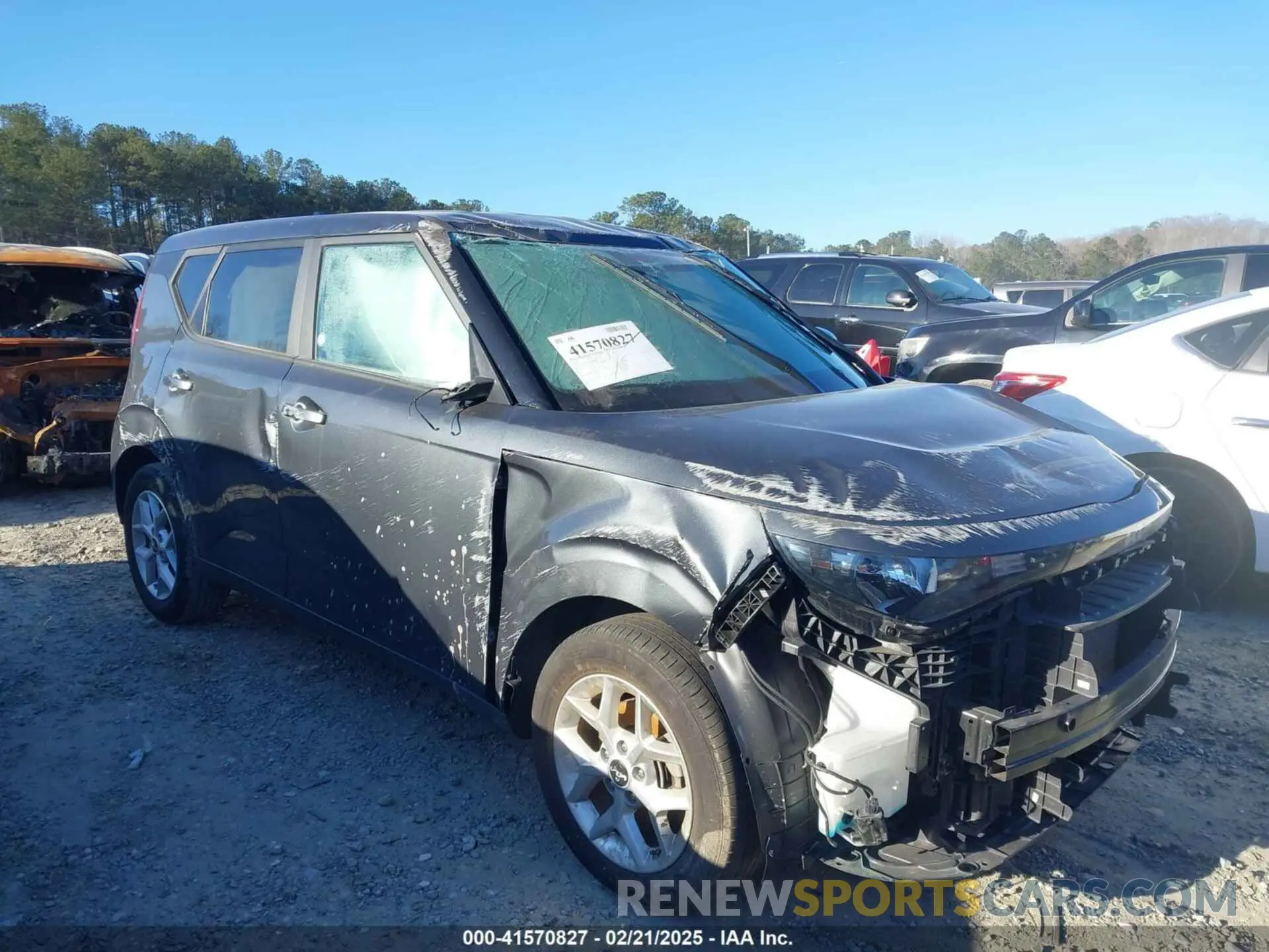 13 fotografías del automóvil dañado KNDJ23AU6P7884934 KIA SOUL 2023