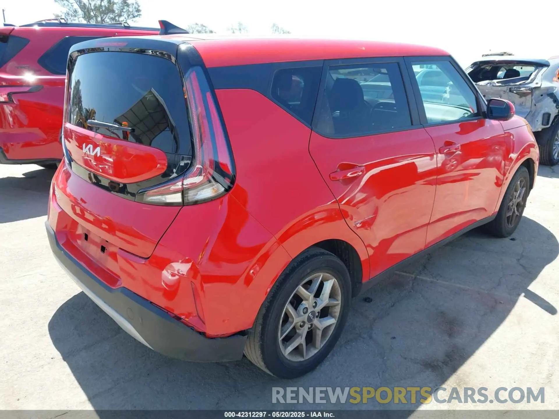 4 fotografías del automóvil dañado KNDJ23AU7P7202658 KIA SOUL 2023