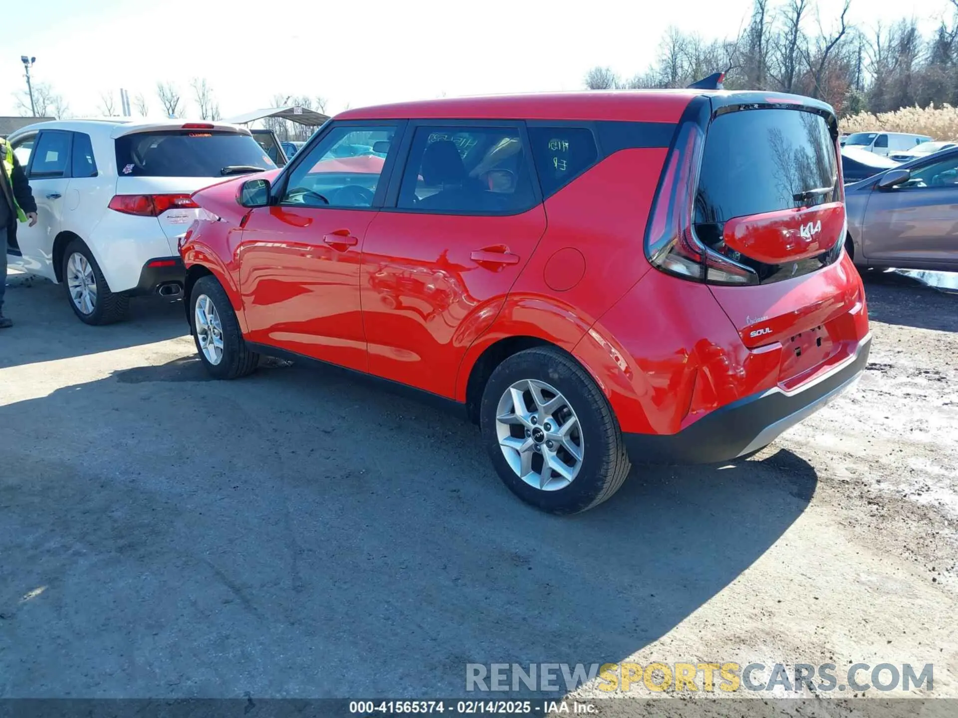 3 fotografías del automóvil dañado KNDJ23AU7P7217001 KIA SOUL 2023
