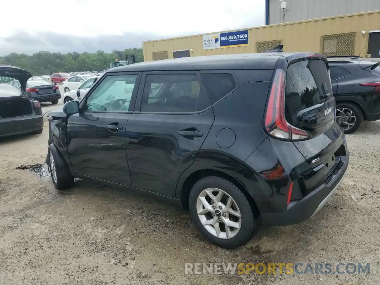 2 fotografías del automóvil dañado KNDJ23AU7P7876020 KIA SOUL 2023