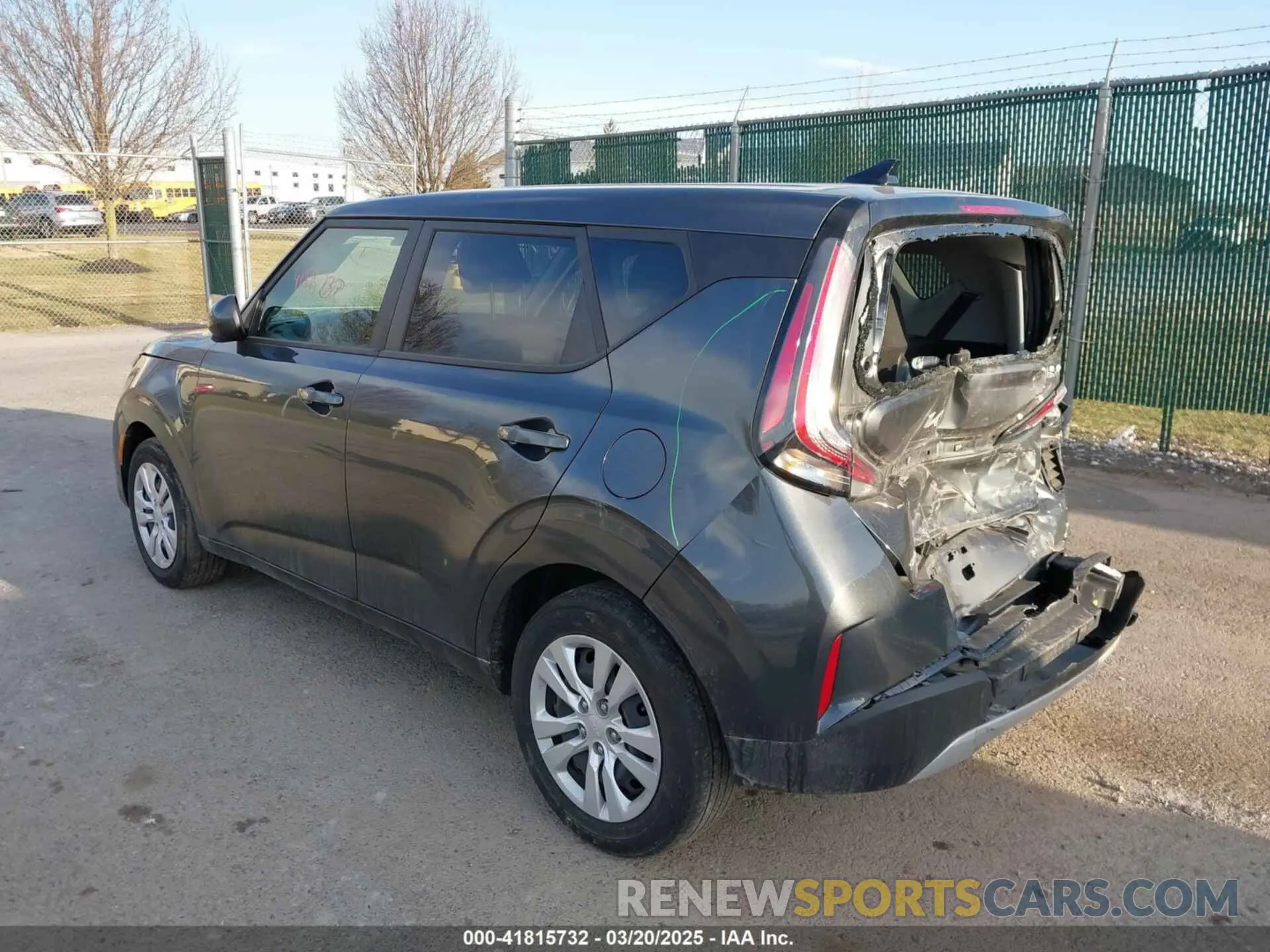 3 fotografías del automóvil dañado KNDJ23AU7P7879953 KIA SOUL 2023