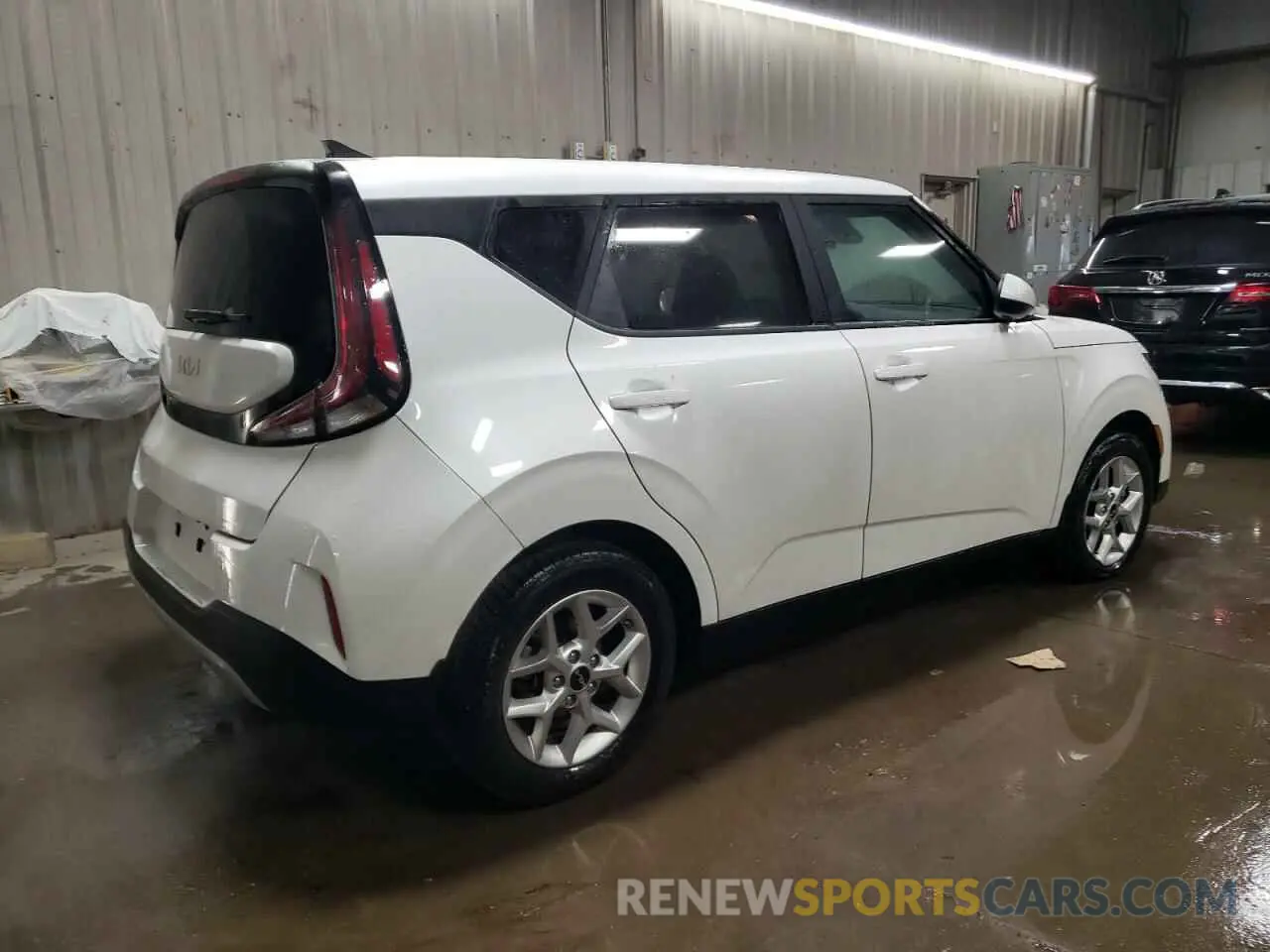 3 fotografías del automóvil dañado KNDJ23AU8P7866189 KIA SOUL 2023
