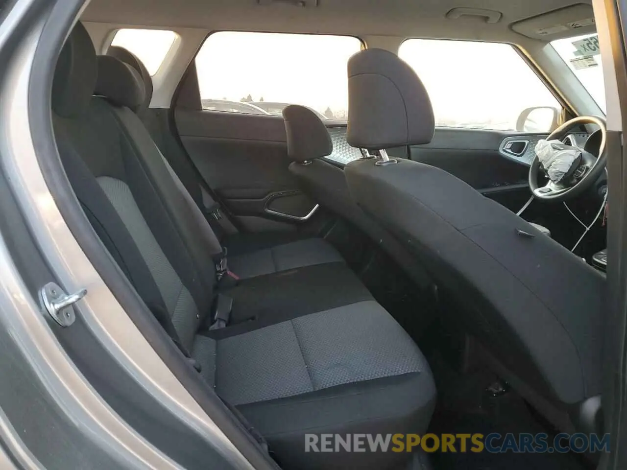10 fotografías del automóvil dañado KNDJ23AU8P7877709 KIA SOUL 2023