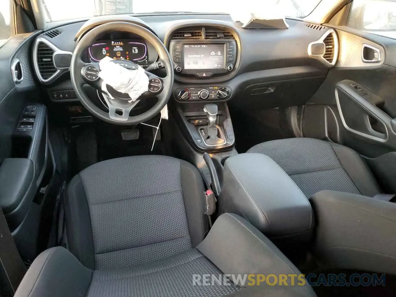 8 fotografías del automóvil dañado KNDJ23AU8P7877709 KIA SOUL 2023