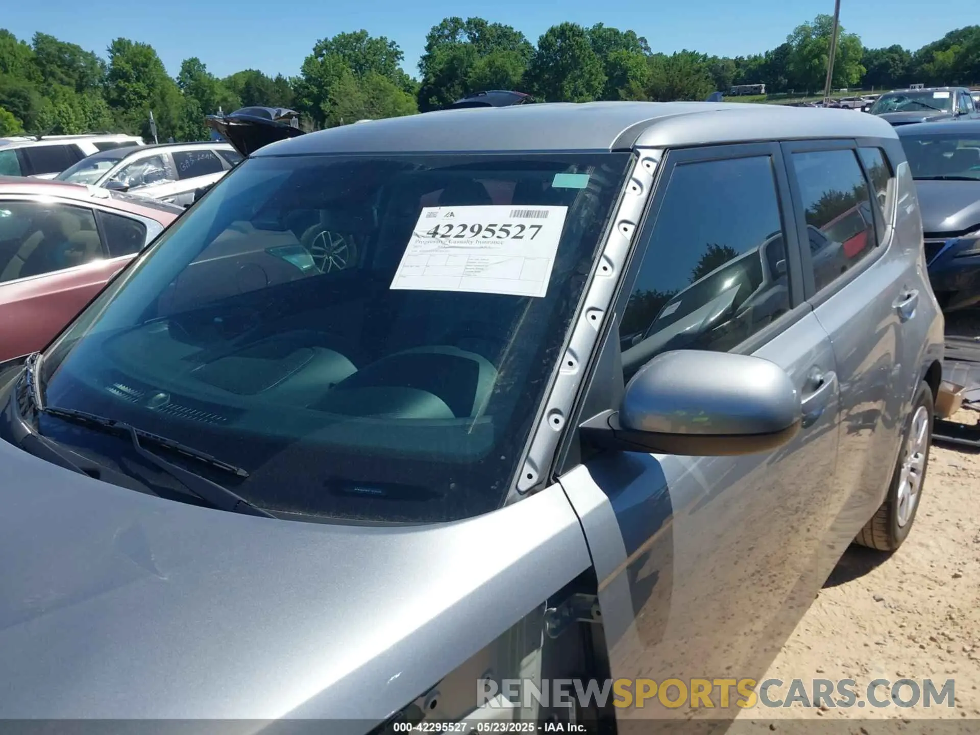 20 fotografías del automóvil dañado KNDJ23AU9P7845786 KIA SOUL 2023