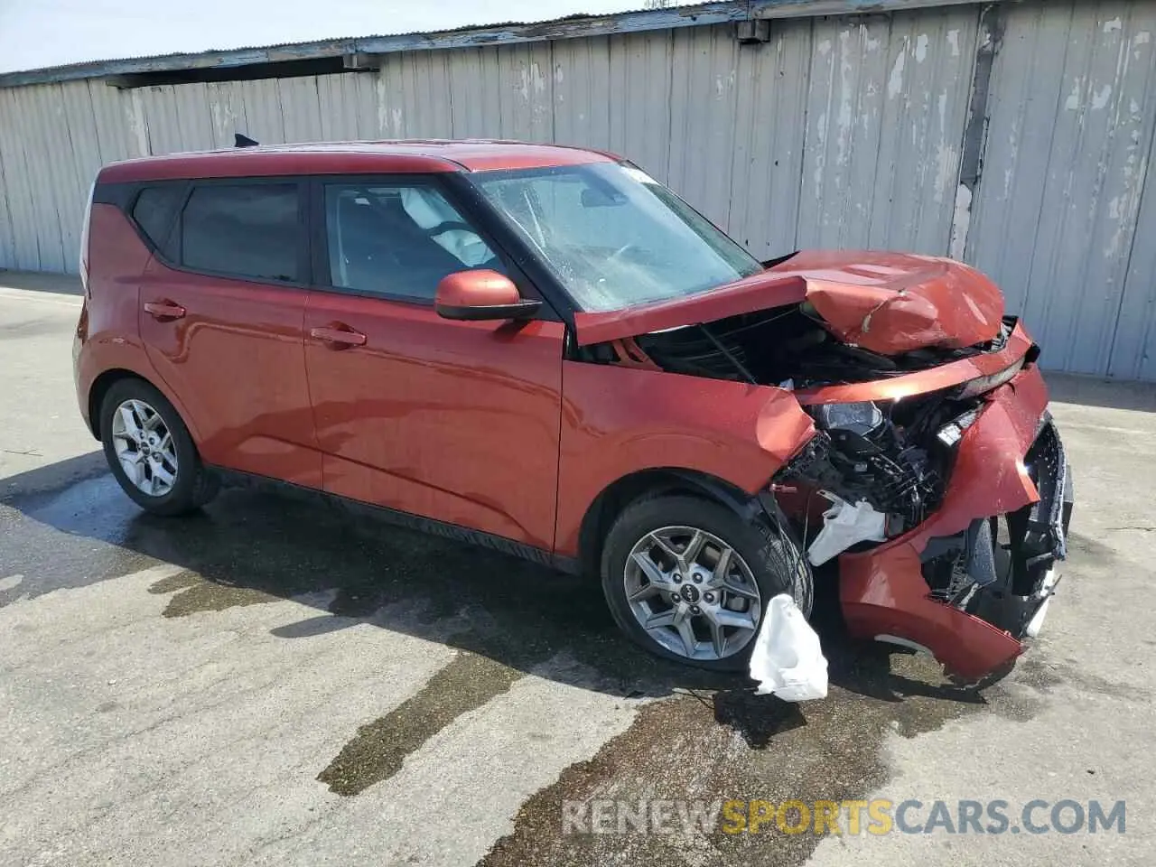 4 fotografías del automóvil dañado KNDJ23AU9P7880876 KIA SOUL 2023