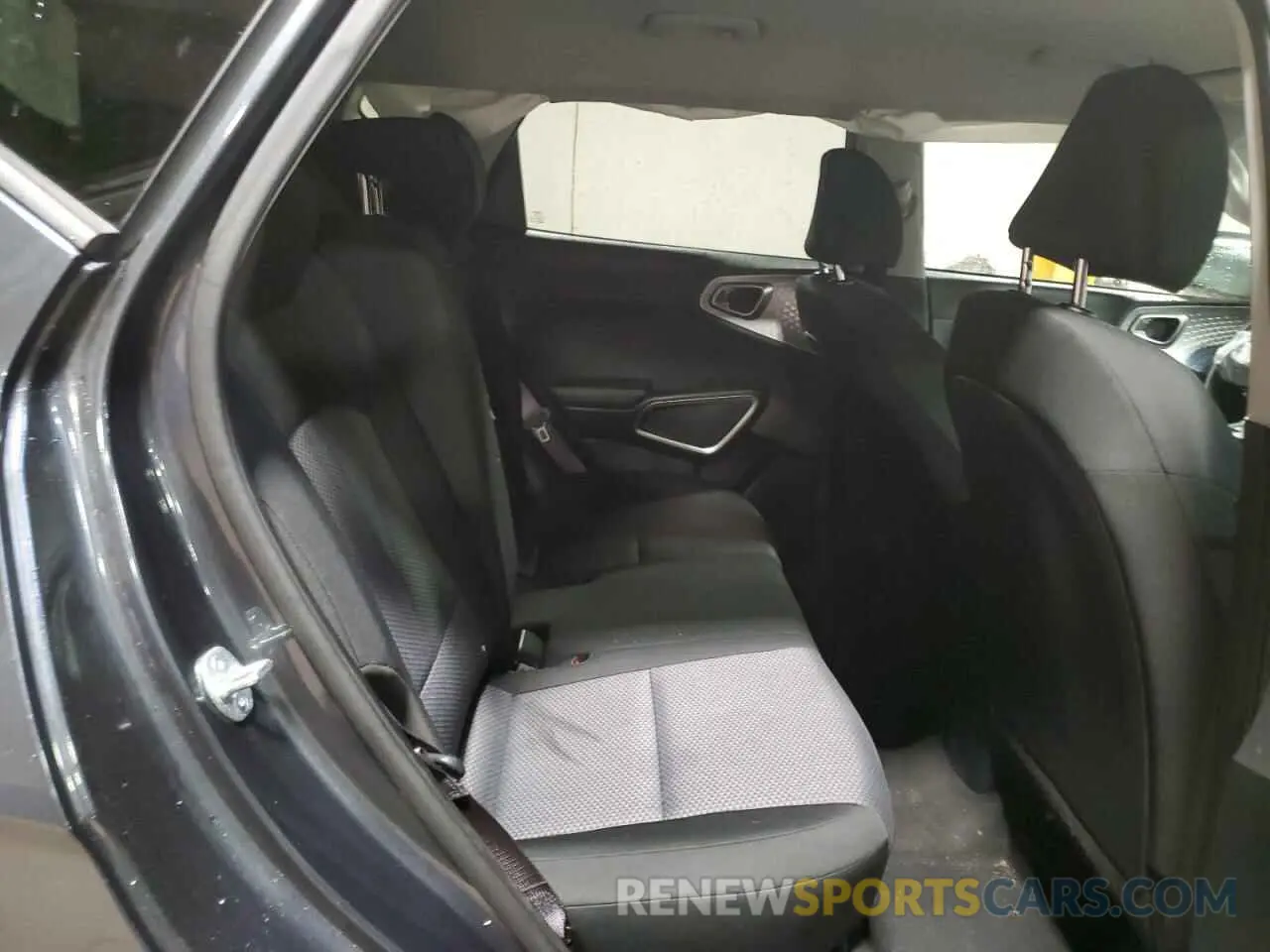 10 fotografías del automóvil dañado KNDJ23AU9P7881574 KIA SOUL 2023