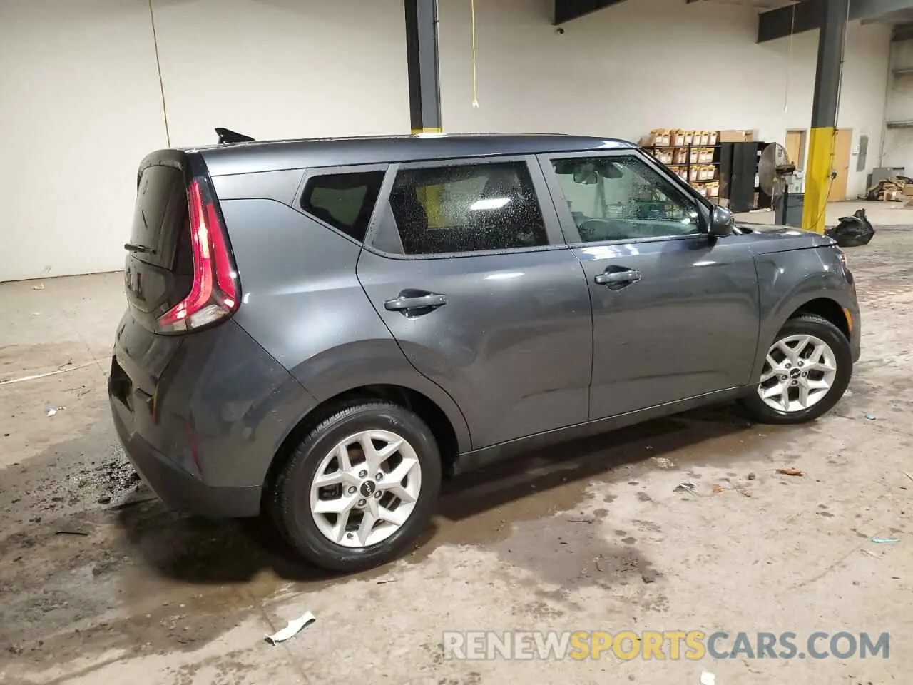 3 fotografías del automóvil dañado KNDJ23AU9P7881574 KIA SOUL 2023