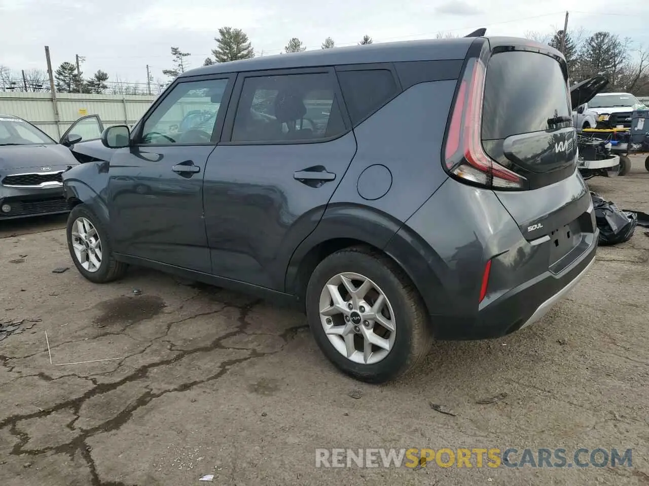 2 fotografías del automóvil dañado KNDJ23AU9P7883258 KIA SOUL 2023