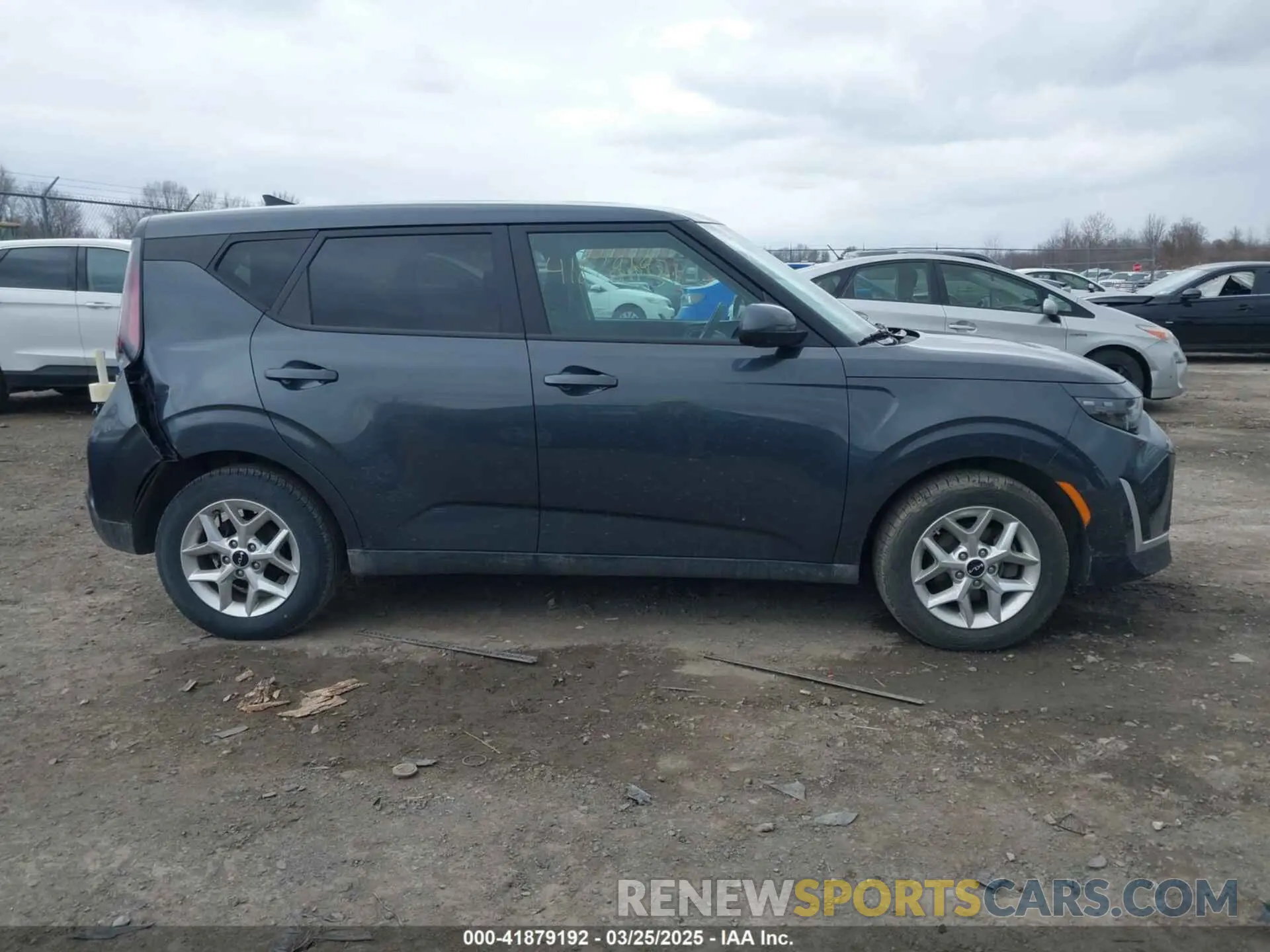 13 fotografías del automóvil dañado KNDJ23AU9P7884345 KIA SOUL 2023