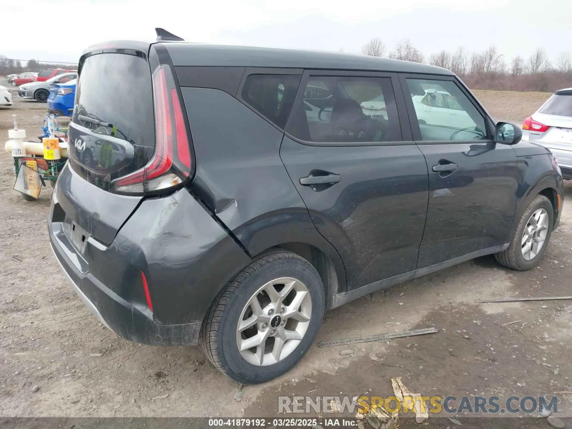 4 fotografías del automóvil dañado KNDJ23AU9P7884345 KIA SOUL 2023