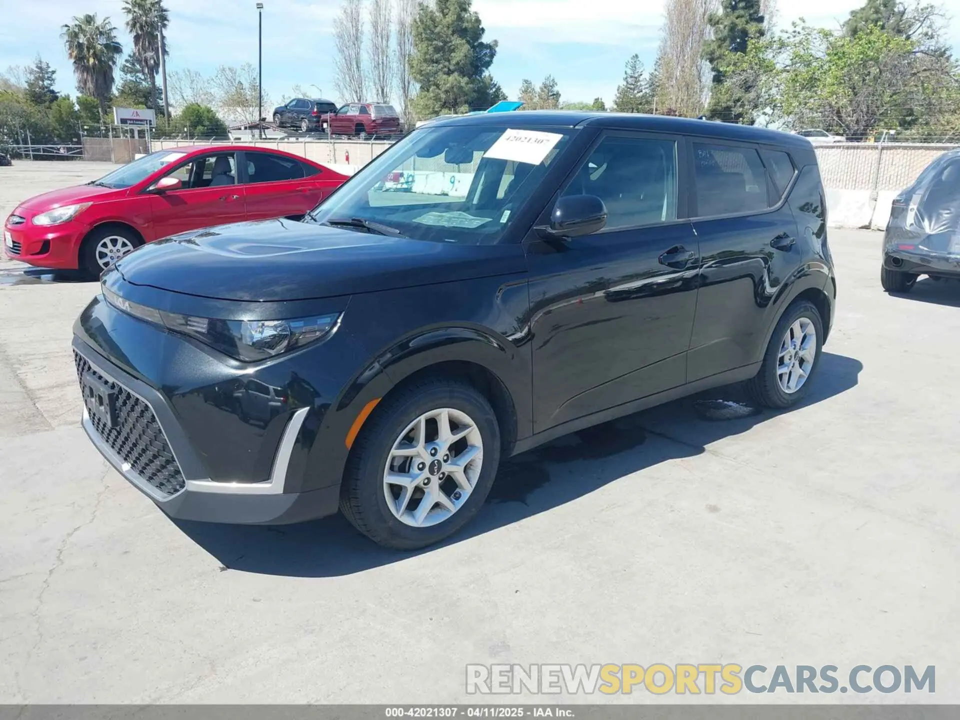 2 fotografías del automóvil dañado KNDJ23AU9P7889125 KIA SOUL 2023