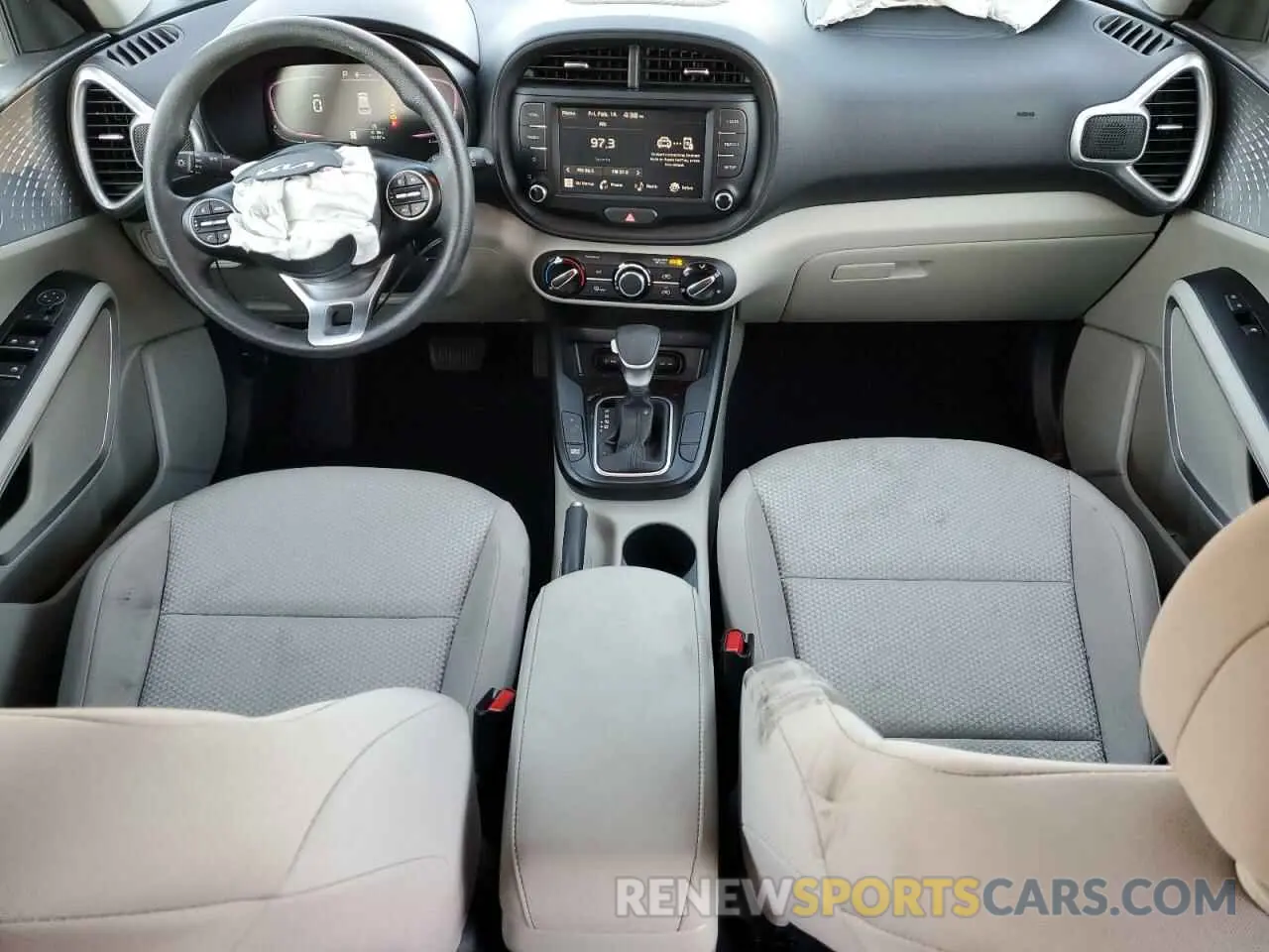 8 fotografías del automóvil dañado KNDJ23AU9P7892686 KIA SOUL 2023