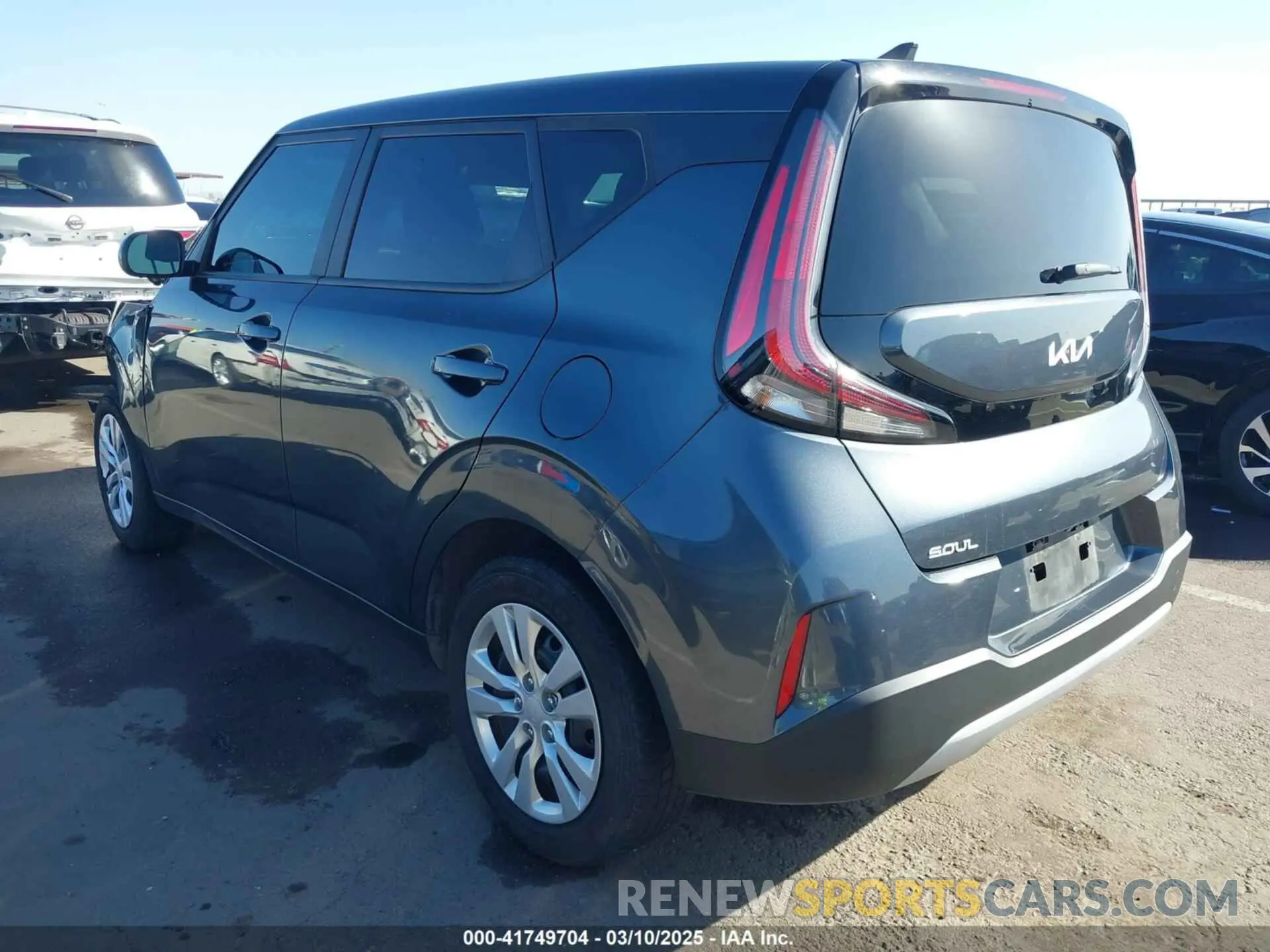 3 fotografías del automóvil dañado KNDJ23AUXP7188867 KIA SOUL 2023