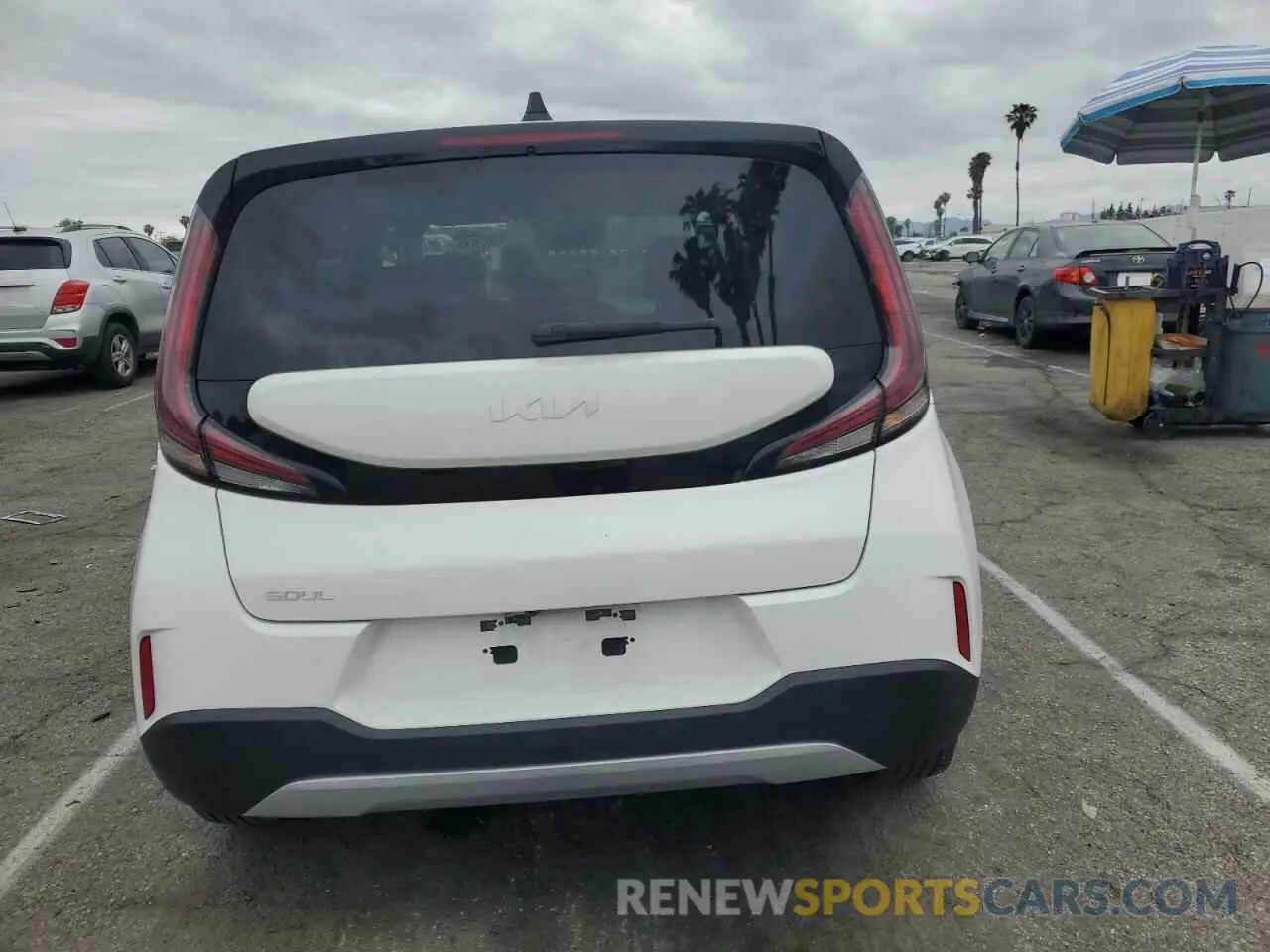 6 fotografías del automóvil dañado KNDJ23AUXP7846431 KIA SOUL 2023