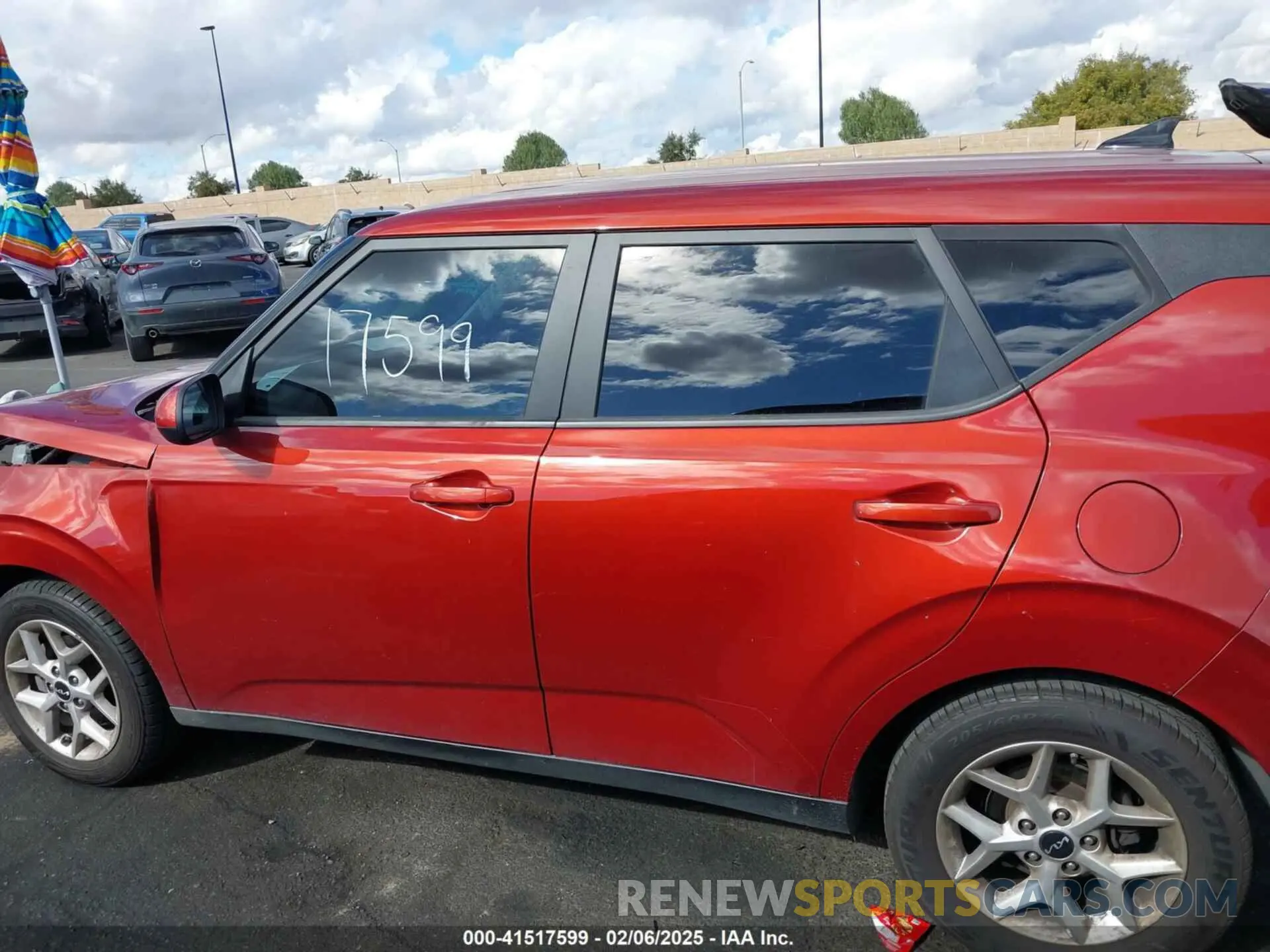 15 fotografías del automóvil dañado KNDJ23AUXP7849751 KIA SOUL 2023