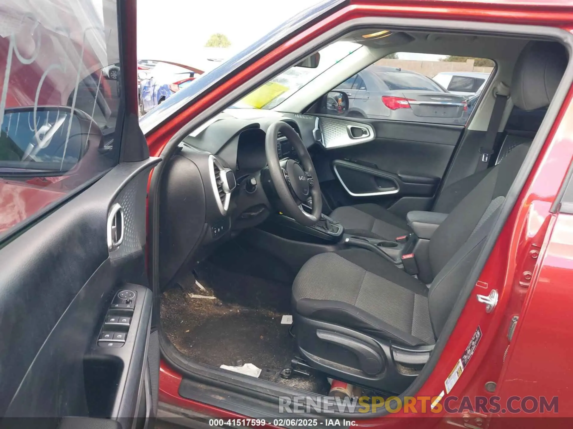 5 fotografías del automóvil dañado KNDJ23AUXP7849751 KIA SOUL 2023