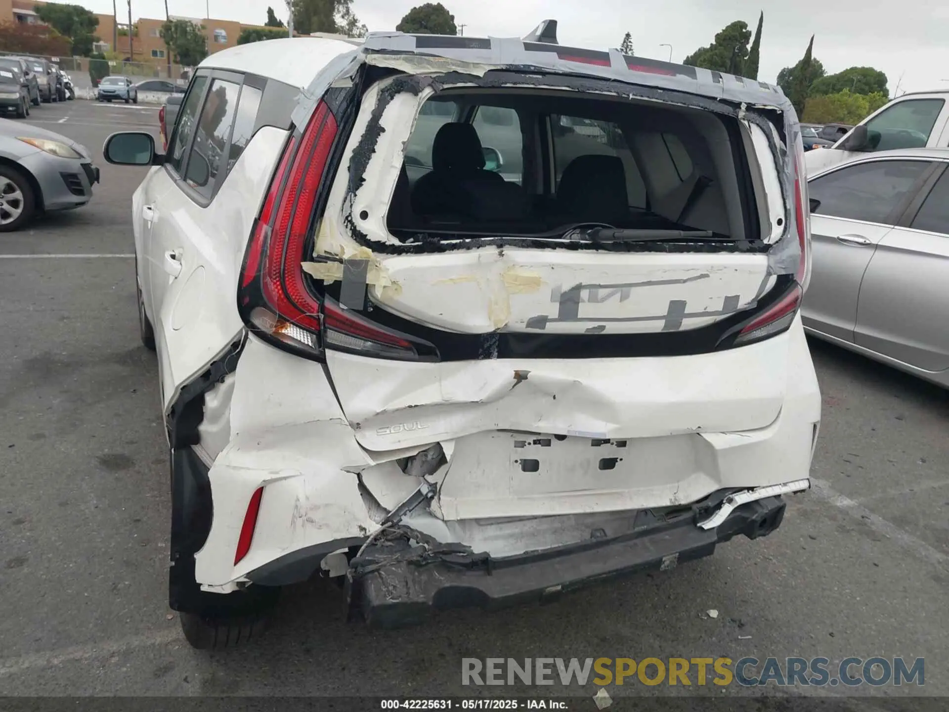 6 fotografías del automóvil dañado KNDJ23AUXP7858434 KIA SOUL 2023