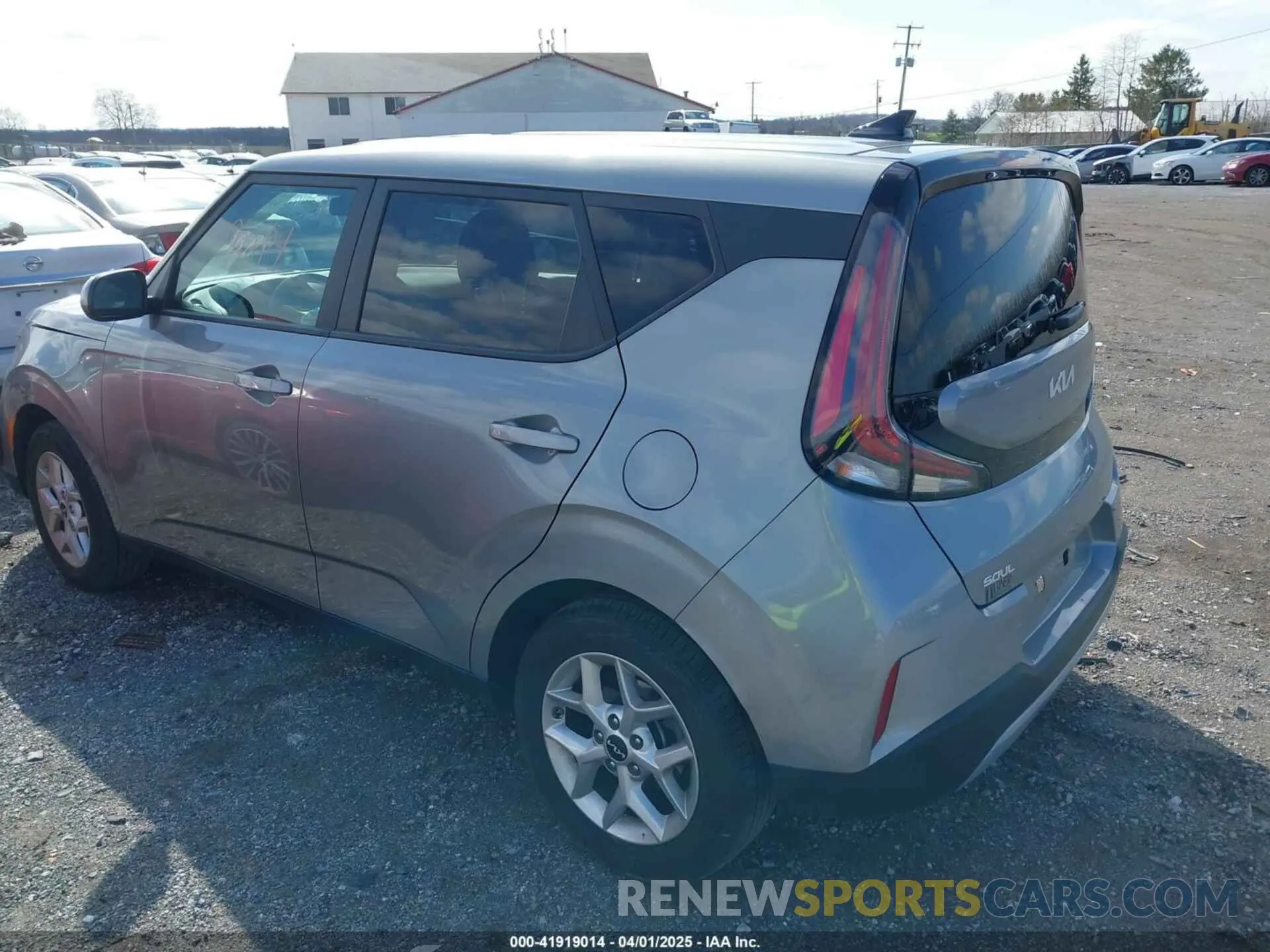 3 fotografías del automóvil dañado KNDJ23AUXP7876223 KIA SOUL 2023
