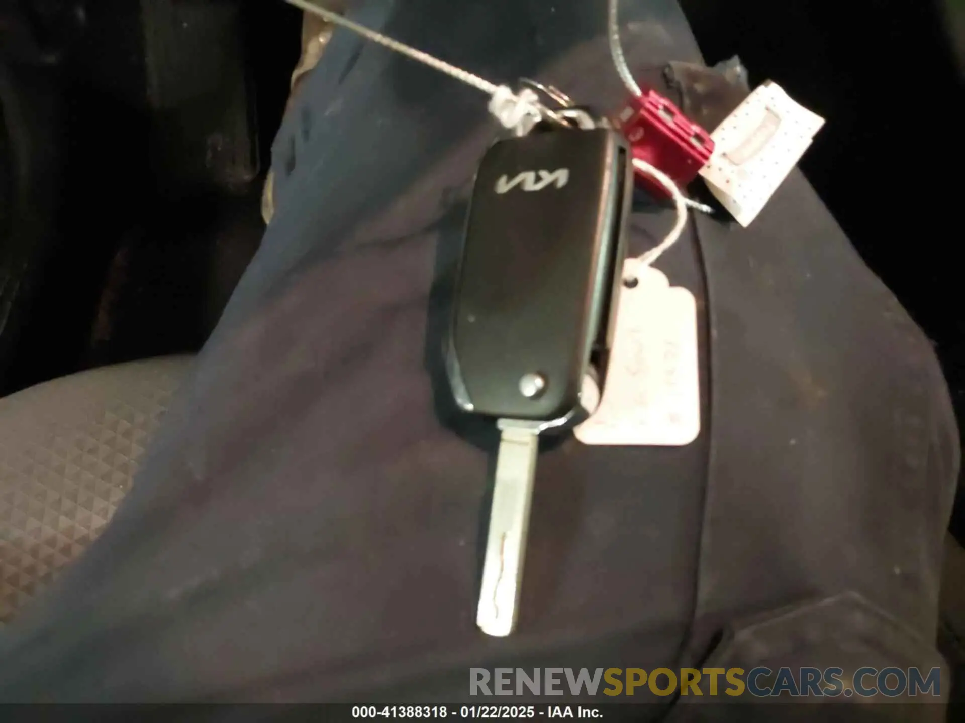 11 fotografías del automóvil dañado KNDJ23AUXP7884306 KIA SOUL 2023