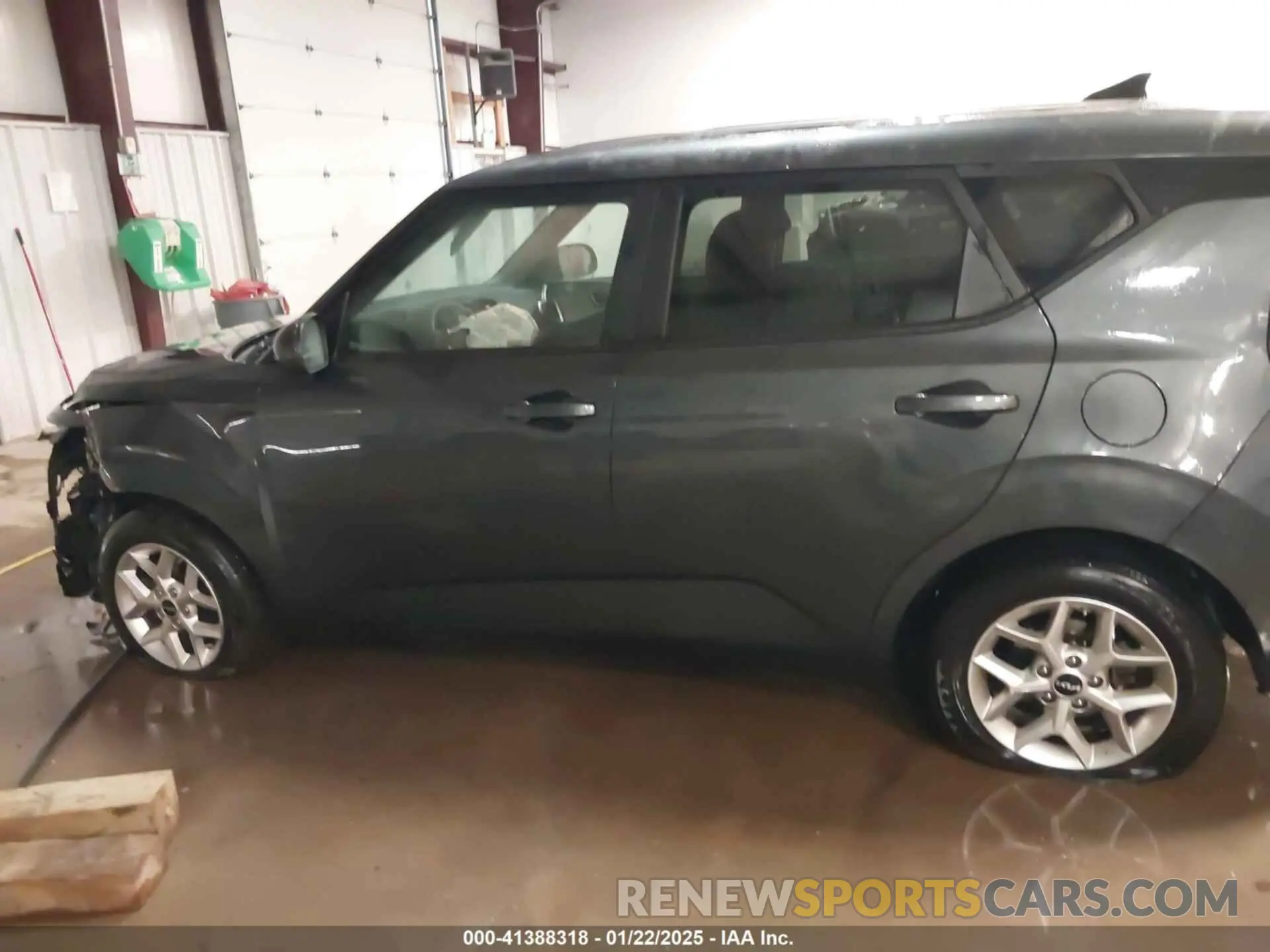 15 fotografías del automóvil dañado KNDJ23AUXP7884306 KIA SOUL 2023