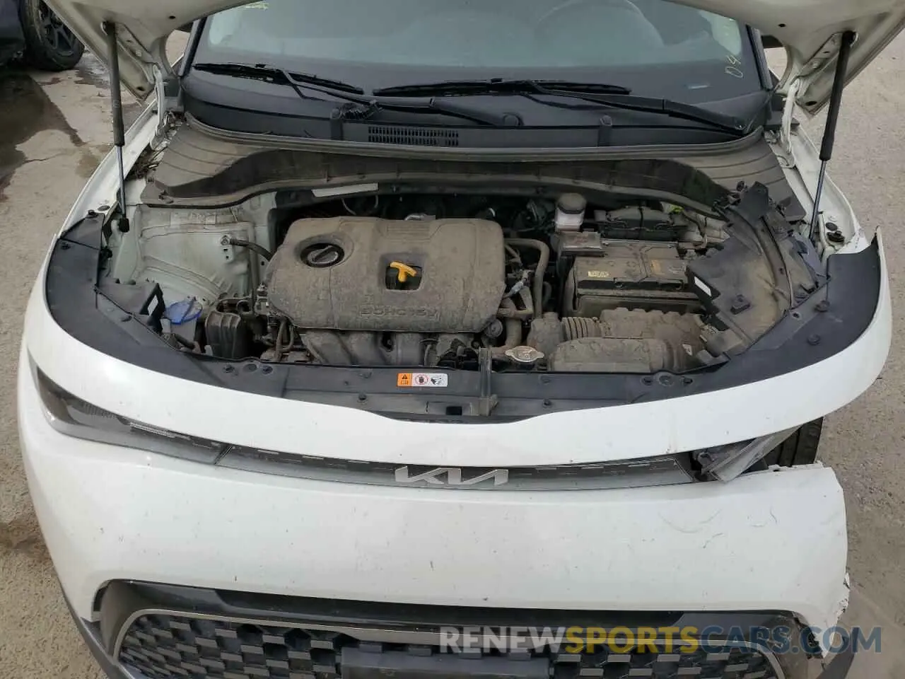 12 fotografías del automóvil dañado KNDJ33AU0P7846094 KIA SOUL 2023