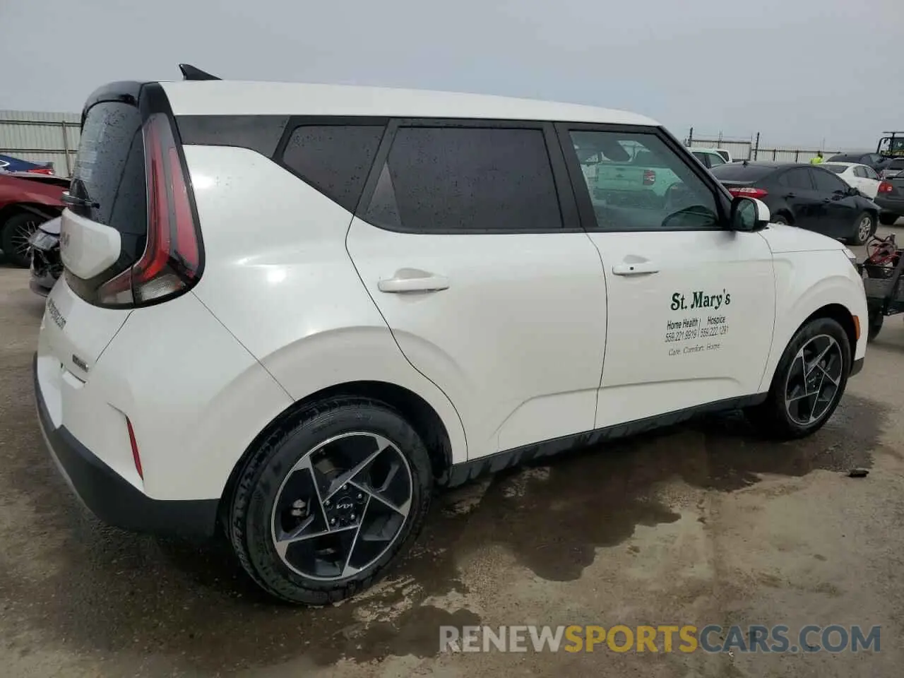 3 fotografías del automóvil dañado KNDJ33AU0P7846094 KIA SOUL 2023