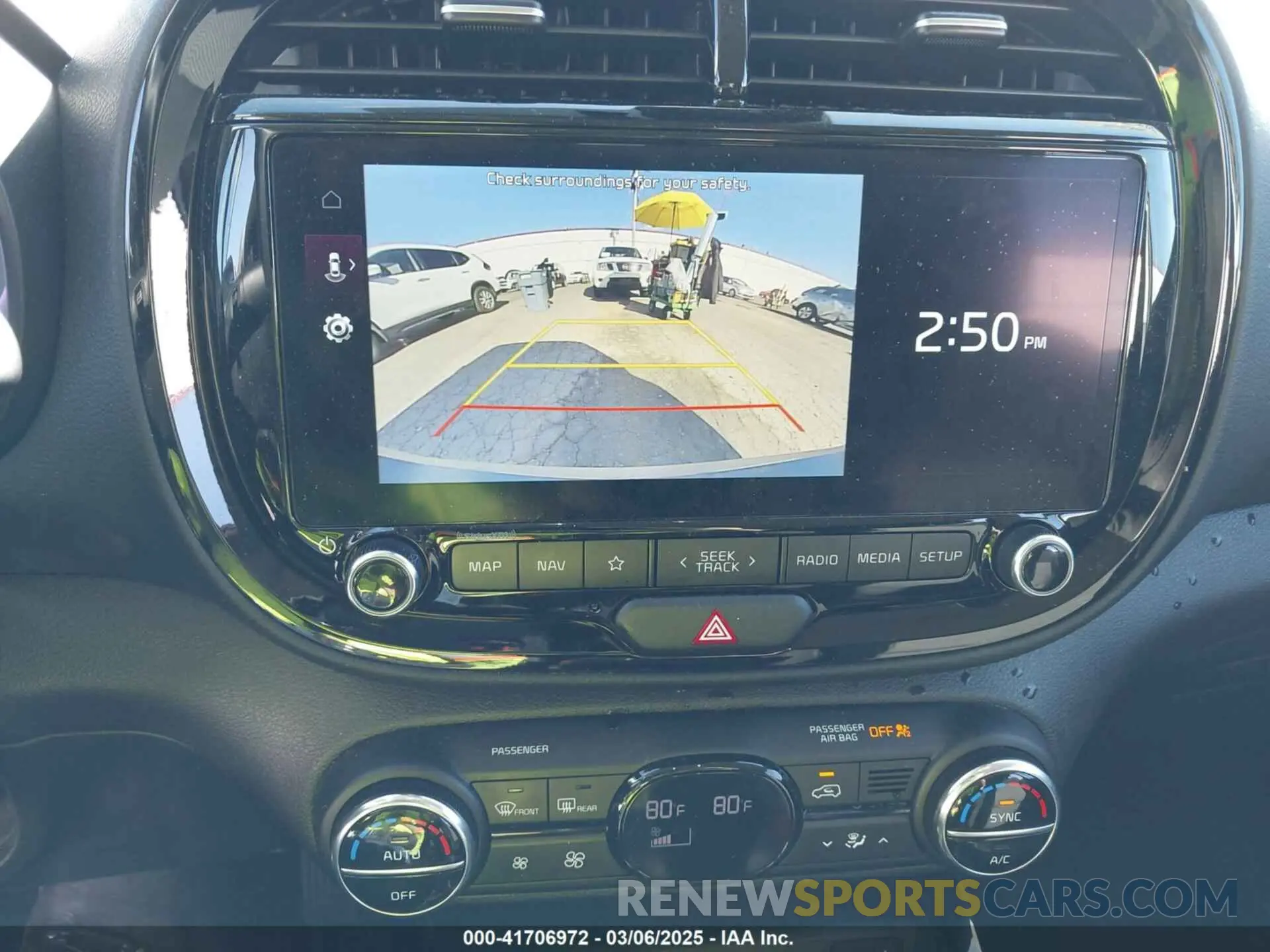 19 fotografías del automóvil dañado KNDJ33AU0P7893724 KIA SOUL 2023