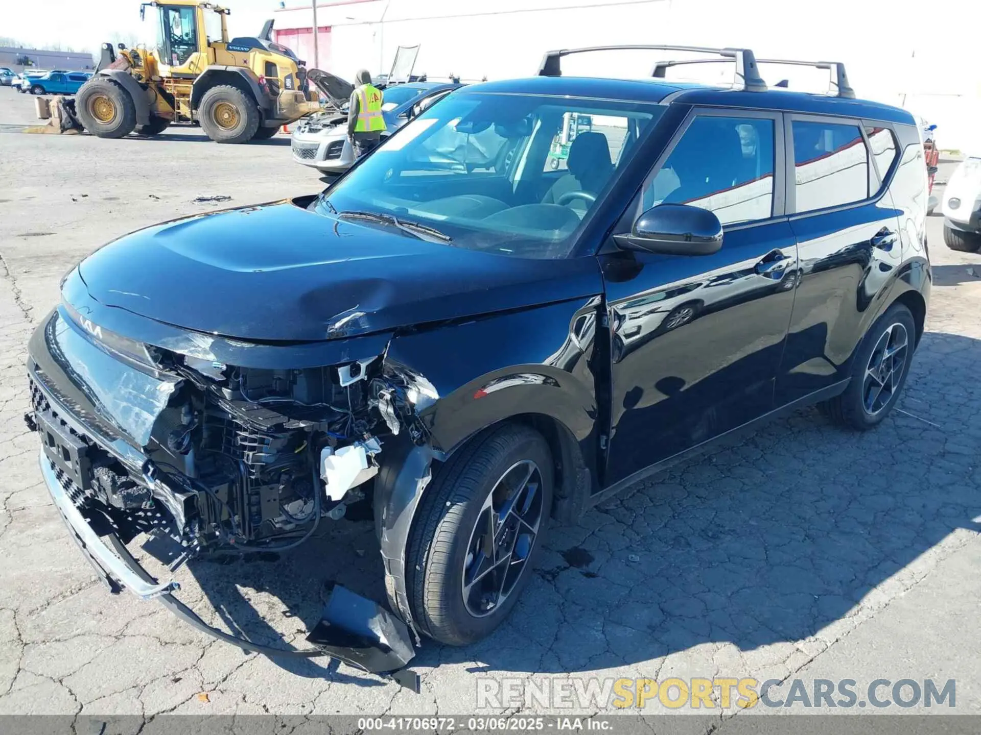 2 fotografías del automóvil dañado KNDJ33AU0P7893724 KIA SOUL 2023