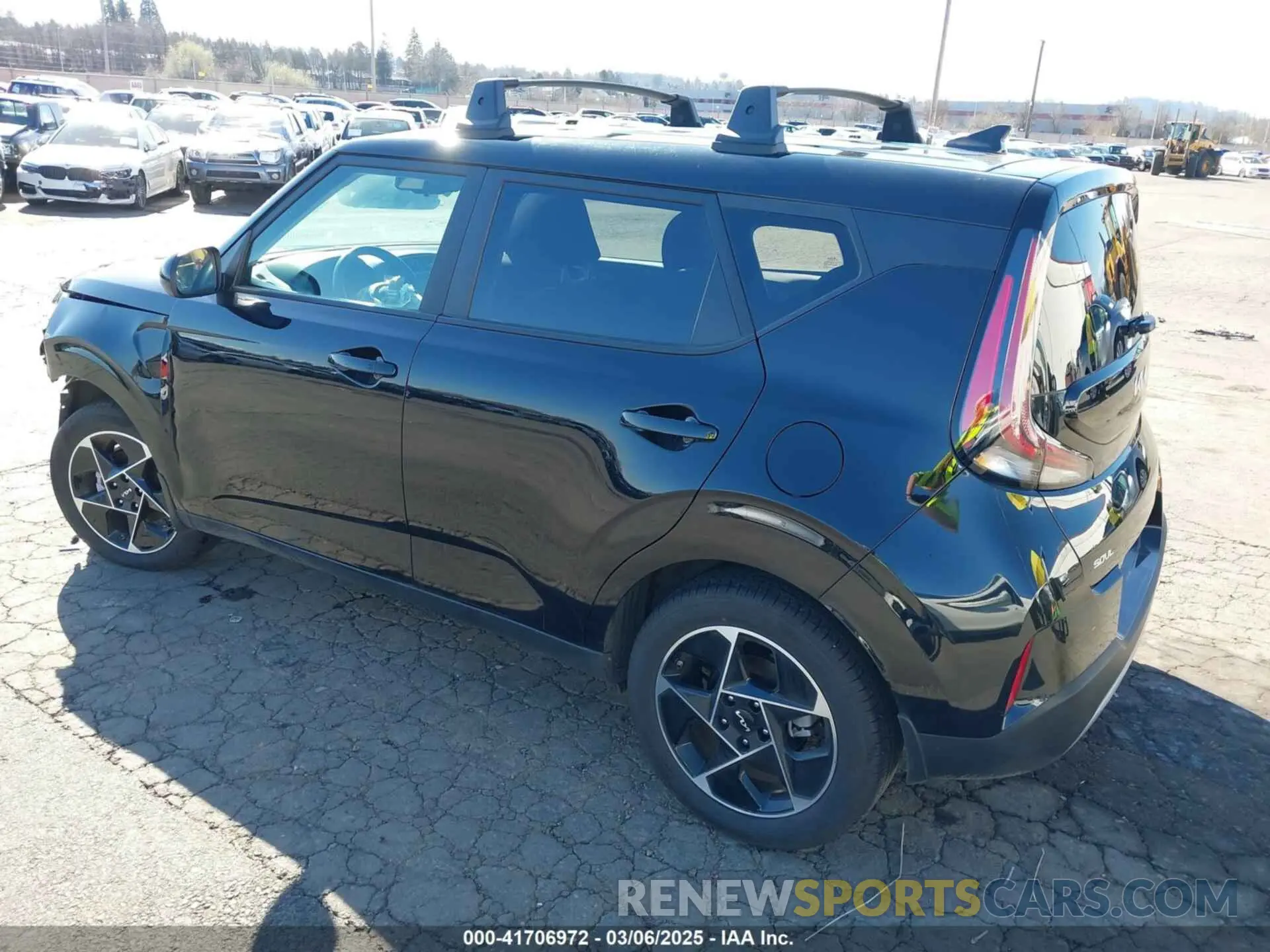 3 fotografías del automóvil dañado KNDJ33AU0P7893724 KIA SOUL 2023