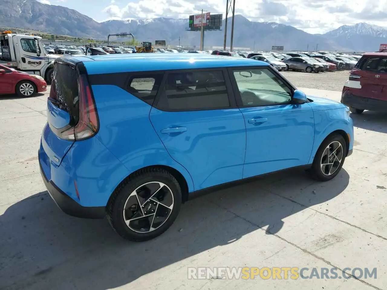 3 fotografías del automóvil dañado KNDJ33AU3P7199657 KIA SOUL 2023