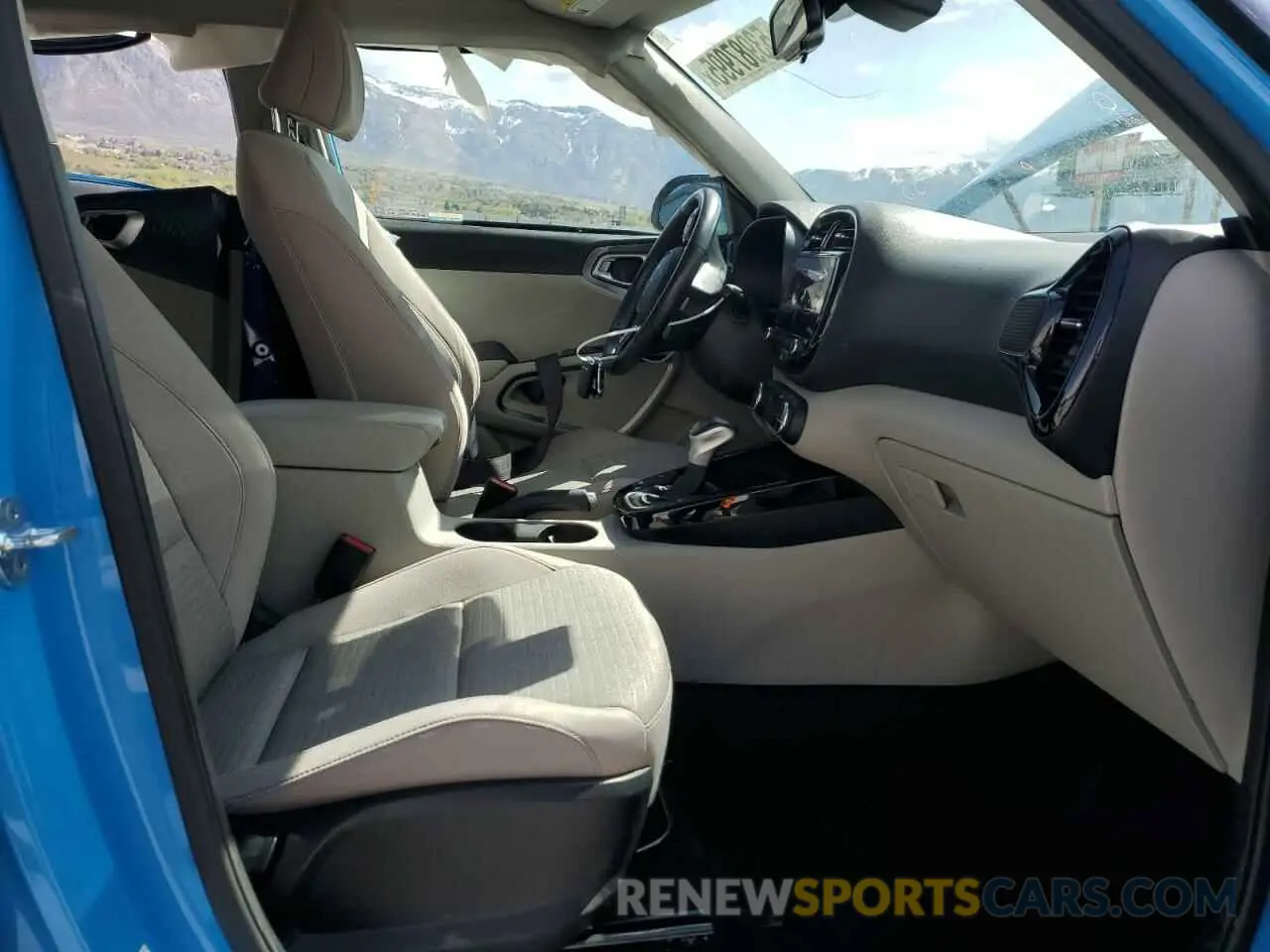7 fotografías del automóvil dañado KNDJ33AU3P7199657 KIA SOUL 2023