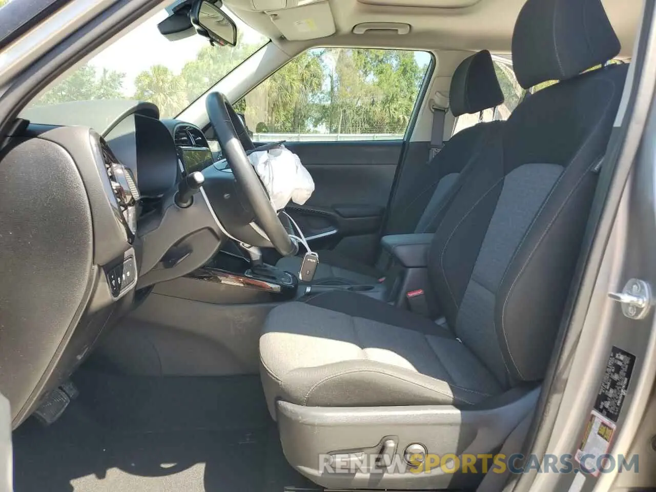 7 fotografías del automóvil dañado KNDJ33AU8P7871650 KIA SOUL 2023