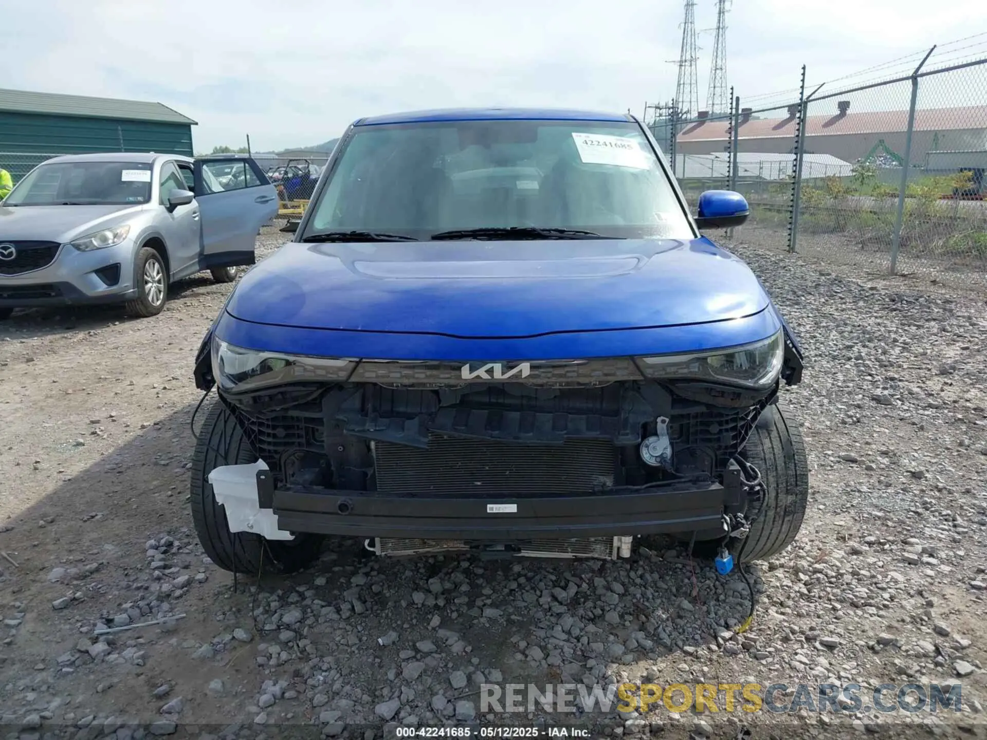13 fotografías del automóvil dañado KNDJ53AU0P7197262 KIA SOUL 2023