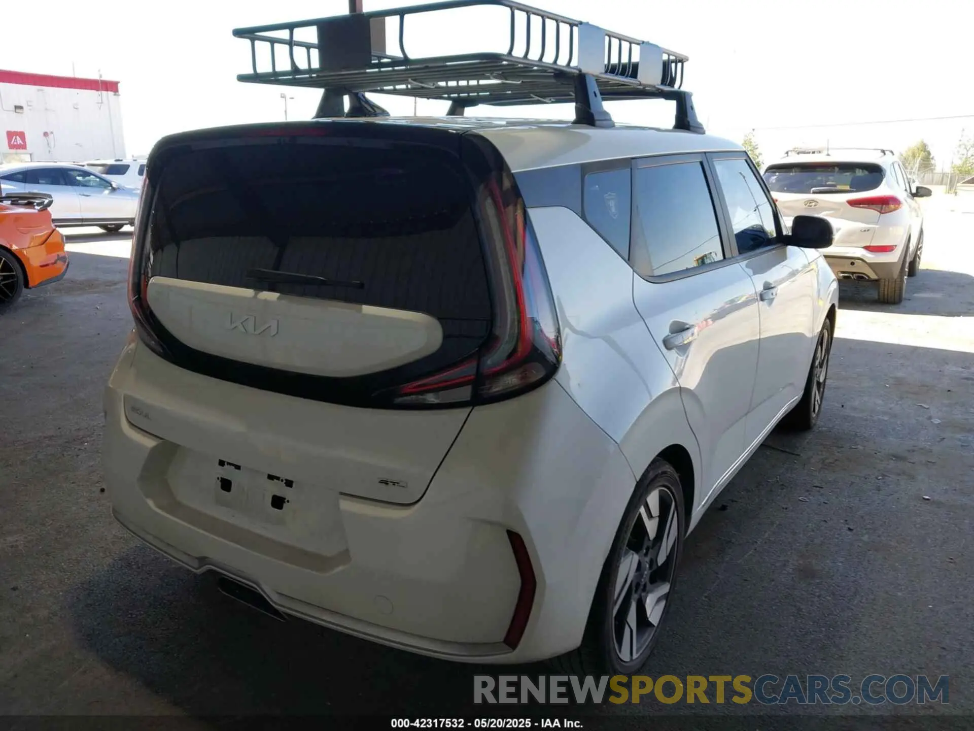 4 fotografías del automóvil dañado KNDJ53AU0P7865156 KIA SOUL 2023