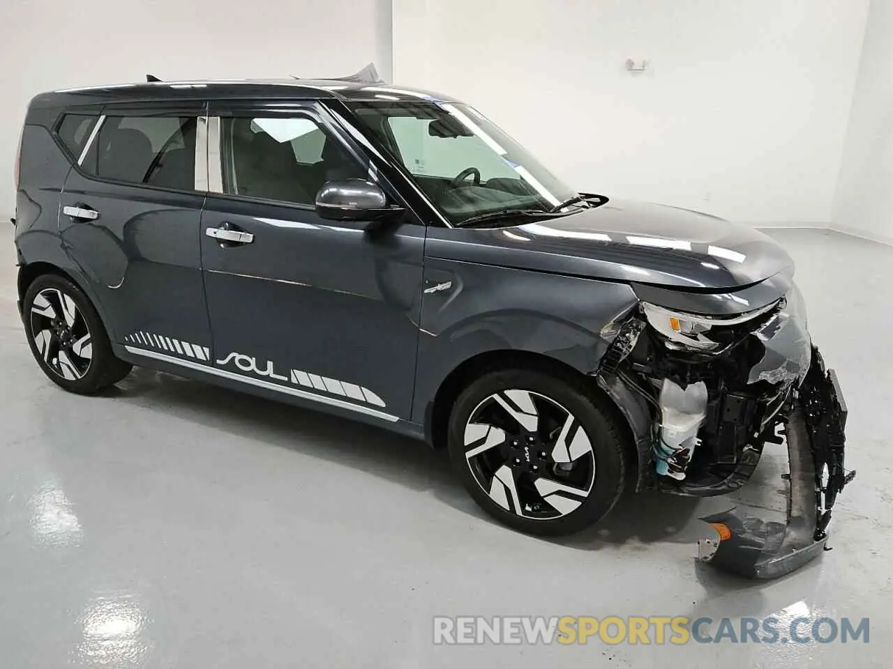 4 fotografías del automóvil dañado KNDJ53AU2P7203000 KIA SOUL 2023