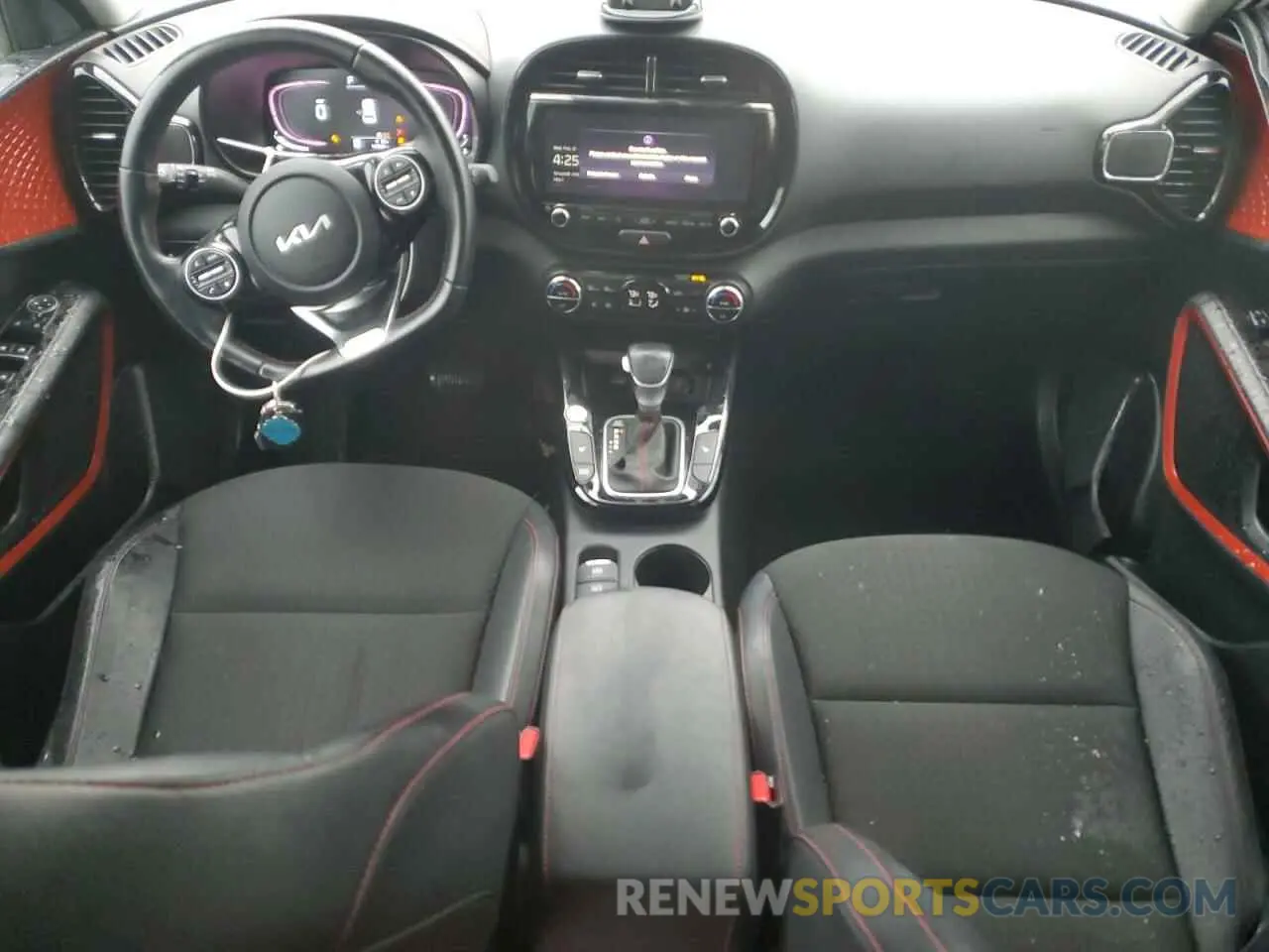 8 fotografías del automóvil dañado KNDJ53AU4P7867430 KIA SOUL 2023