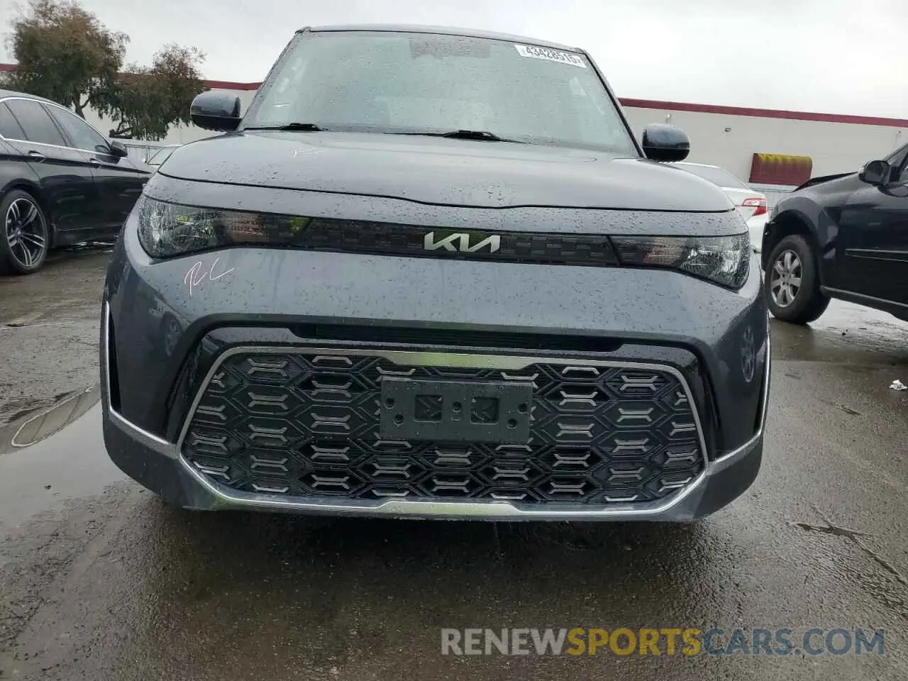 5 fotografías del automóvil dañado KNDJ53AU4P7890013 KIA SOUL 2023