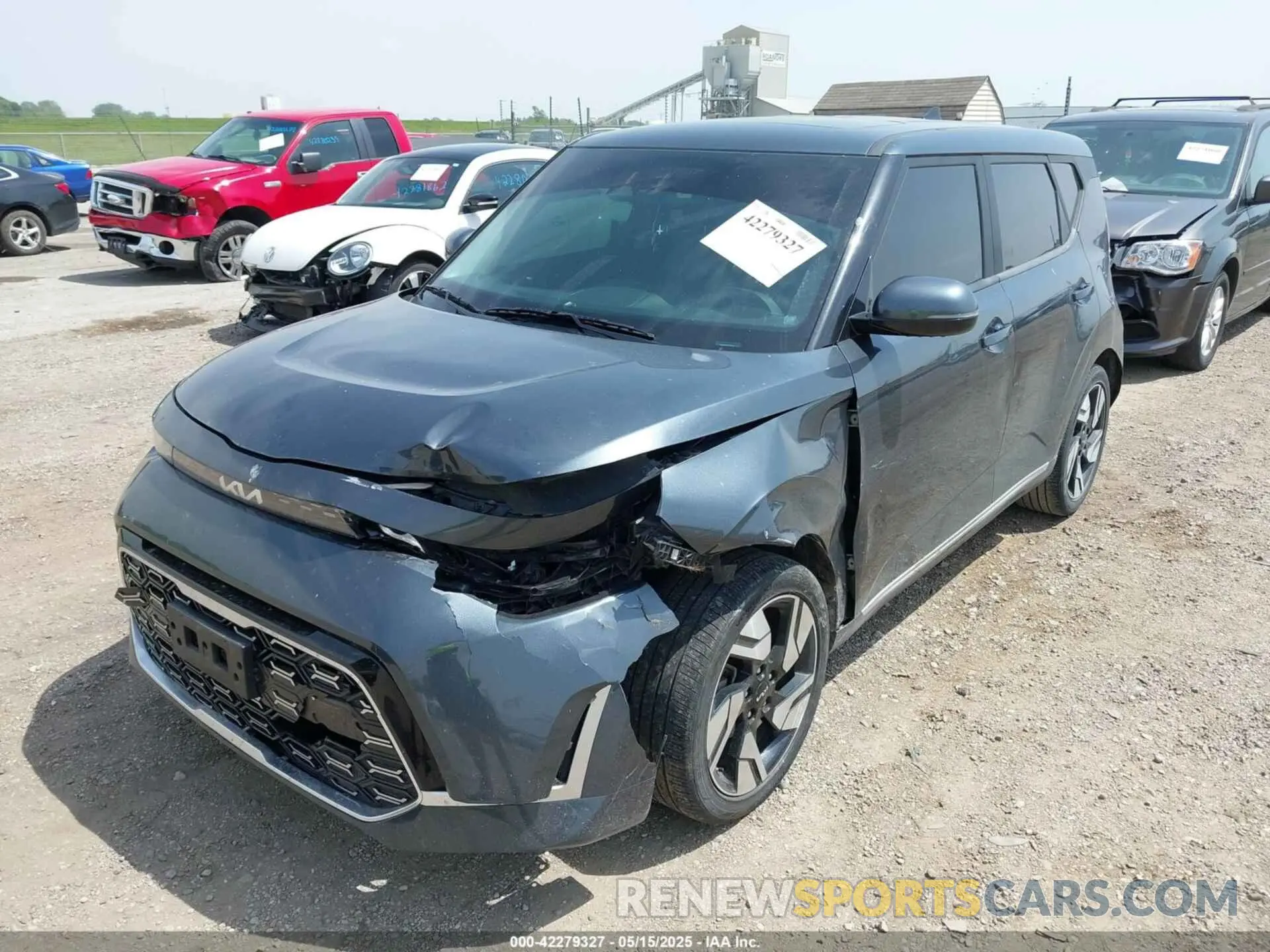 2 fotografías del automóvil dañado KNDJ53AU7P7191734 KIA SOUL 2023