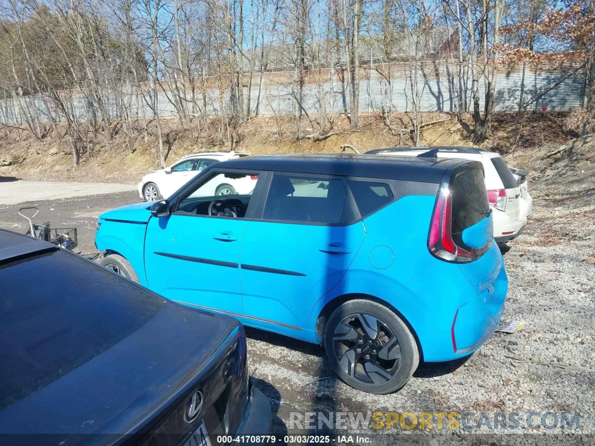 15 fotografías del automóvil dañado KNDJ53AU7P7206961 KIA SOUL 2023