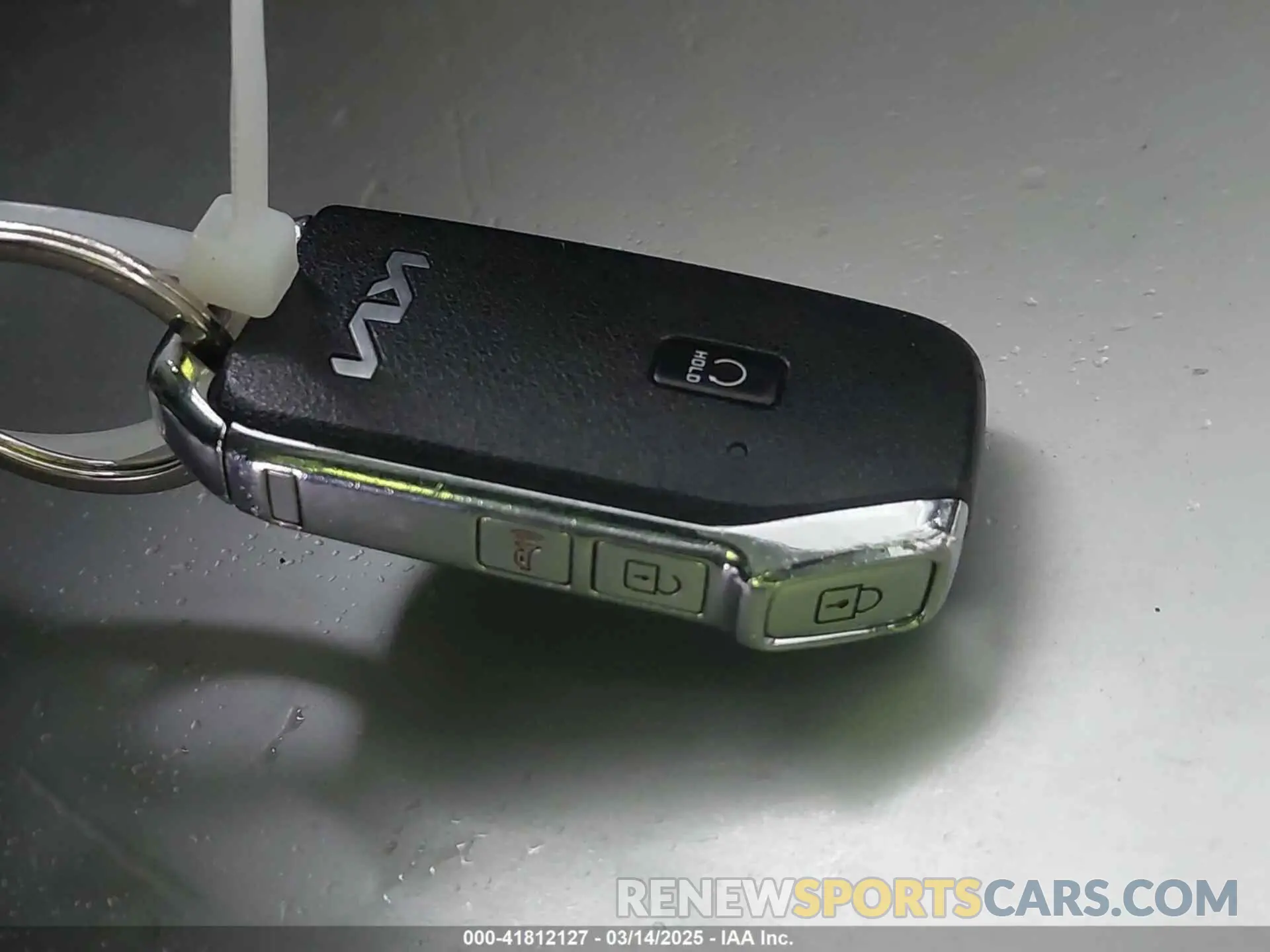 11 fotografías del automóvil dañado KNDJ53AU8P7205852 KIA SOUL 2023